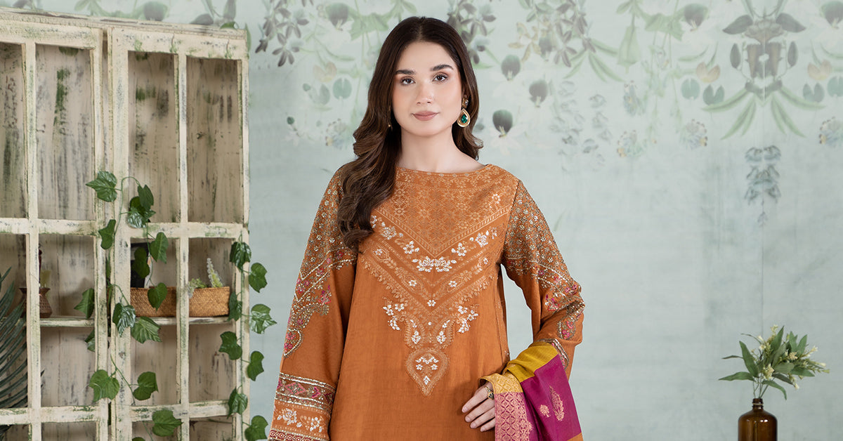 3 Piece Dyed Jacquard Broshia Suit
