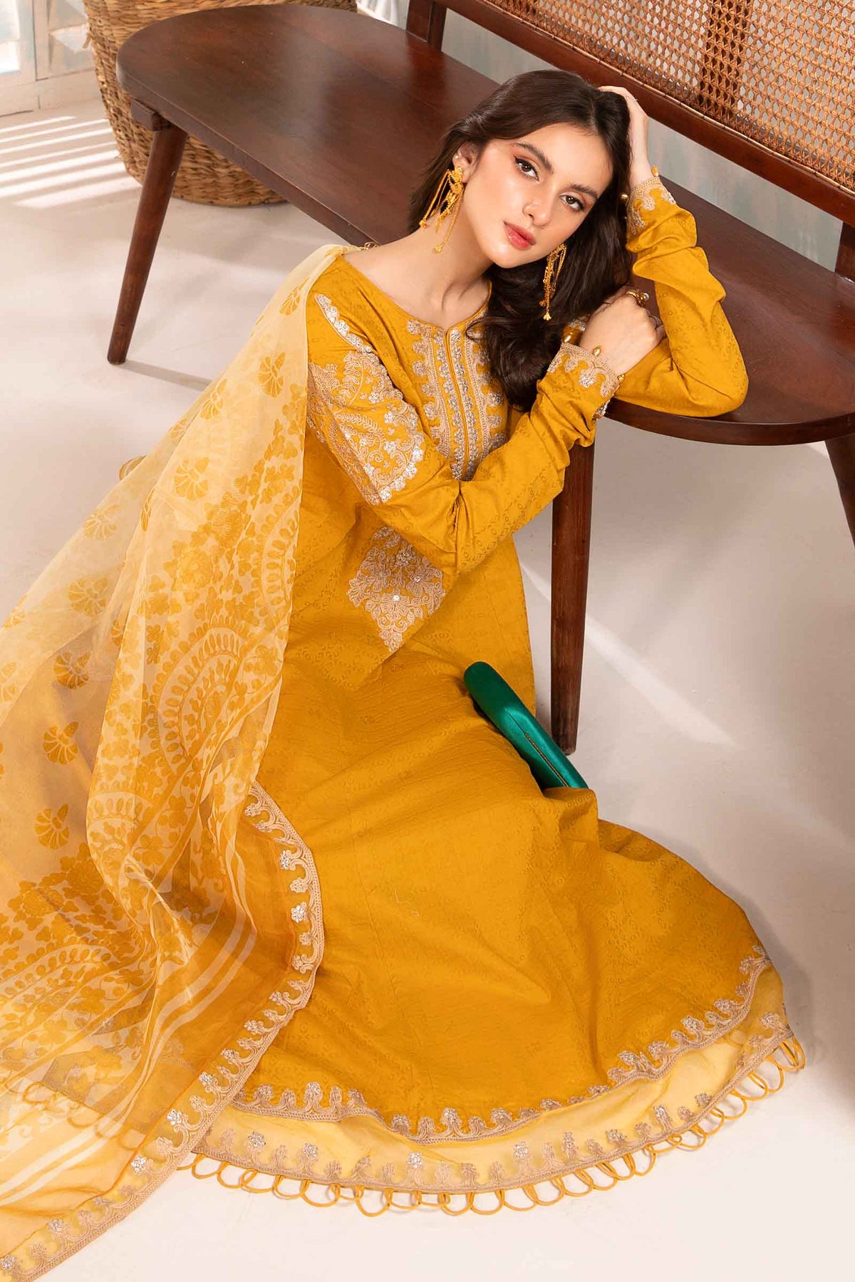 3 Piece Dyed Jacquard Lawn Suit
