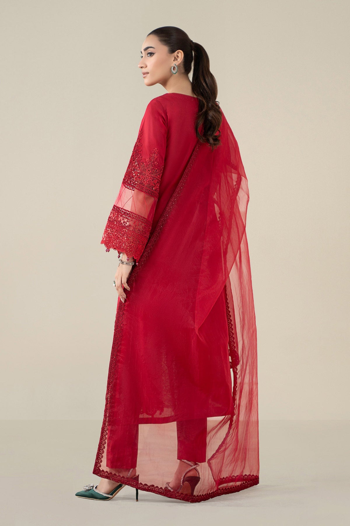3 Piece Embroidered Lawn Suit