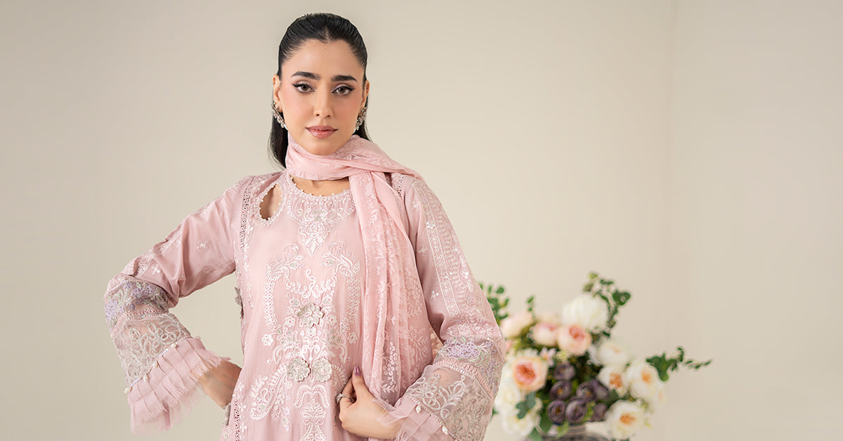 3 Piece Embroidered Lawn Suit
