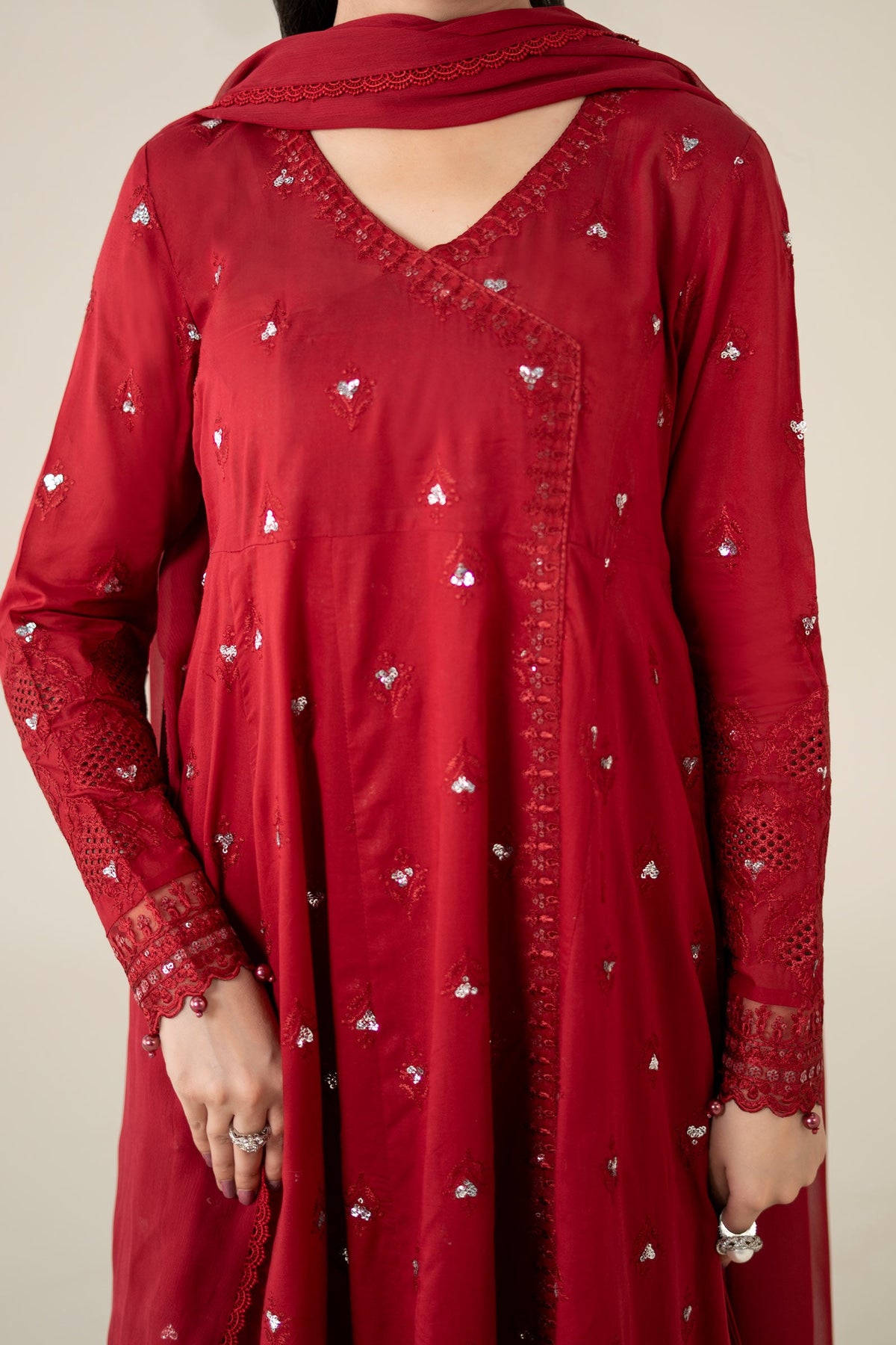 3 Piece Embroidered Lawn Suit