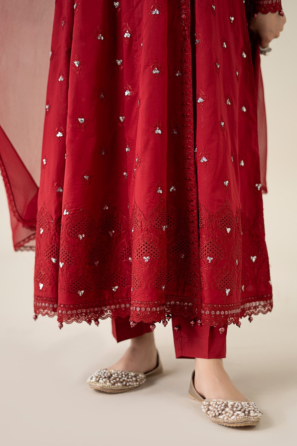 3 Piece Embroidered Lawn Suit