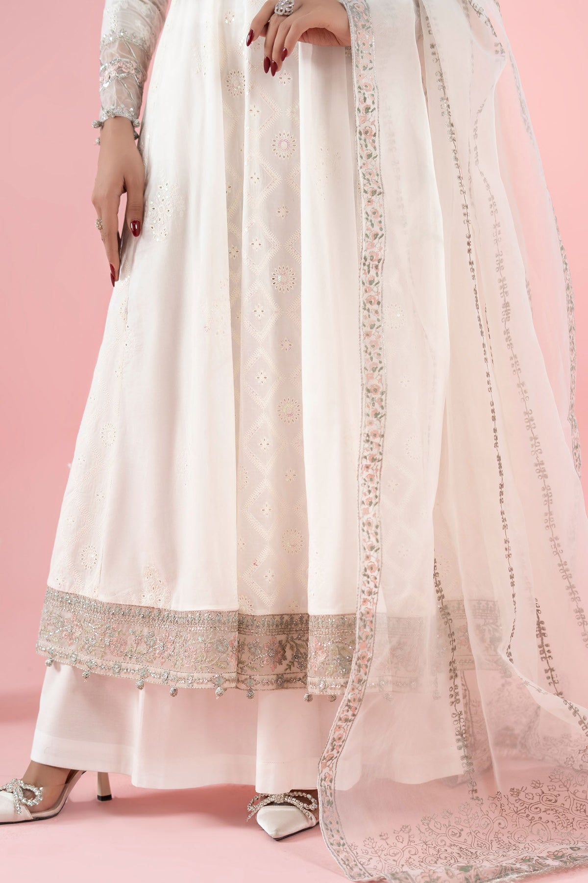 3 Piece Embroidered Lawn Suit