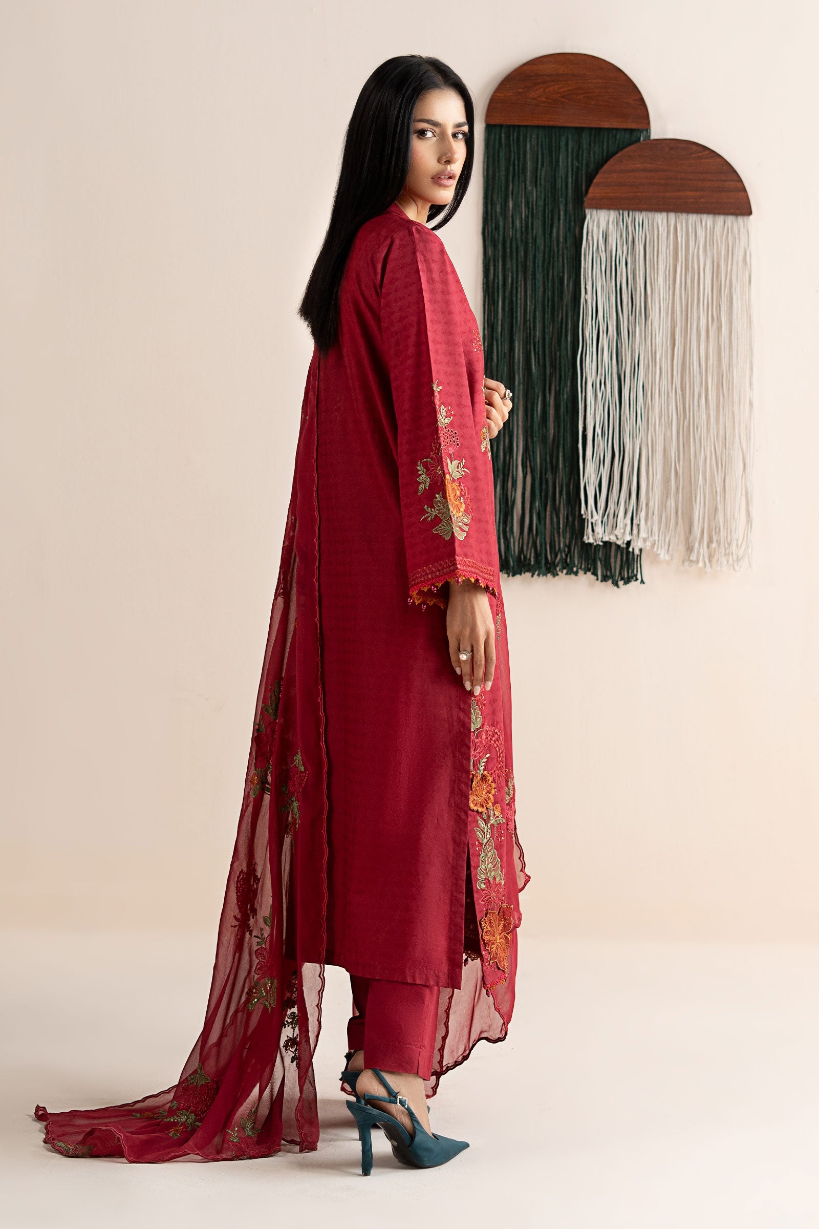 3 Piece Embroidered Dobby Jacquard Suit