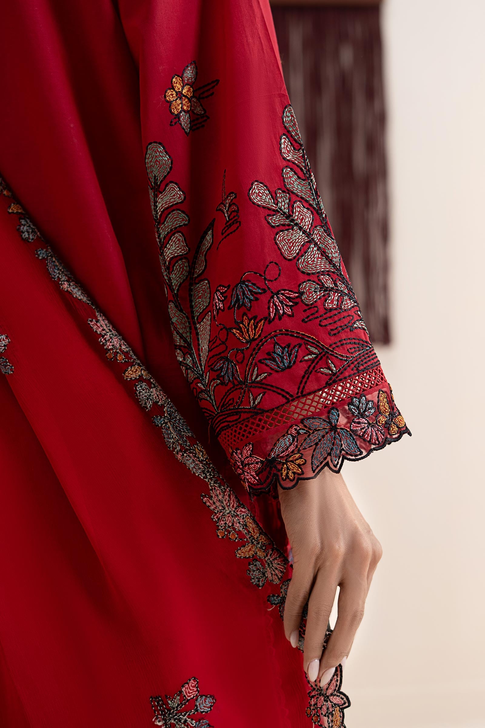 3 Piece Embroidered Lawn Suit