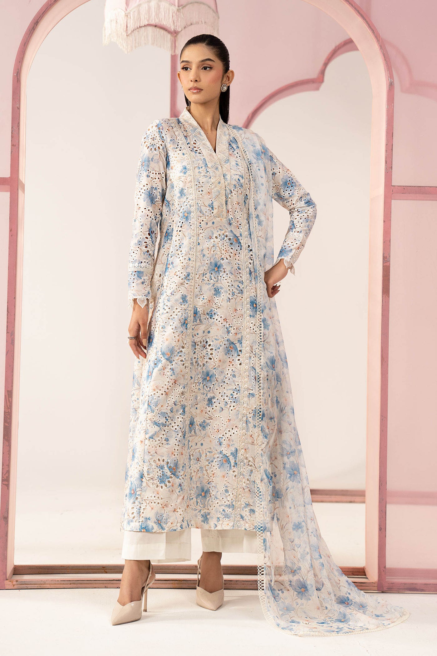 3 Piece Embroidered Lawn Suit