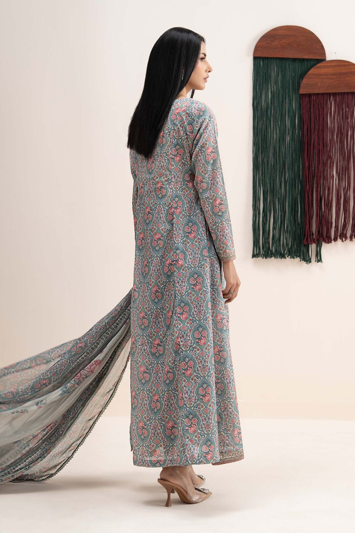 3 Piece Embroidered Lawn Suit - DW26111-ESM-BEG