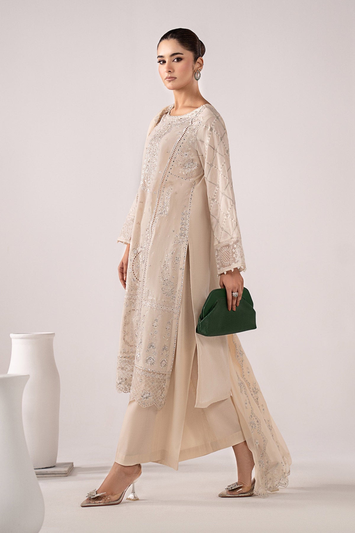 3 Piece Embroidered Lawn Suit - DWA2627-ESM-OFW