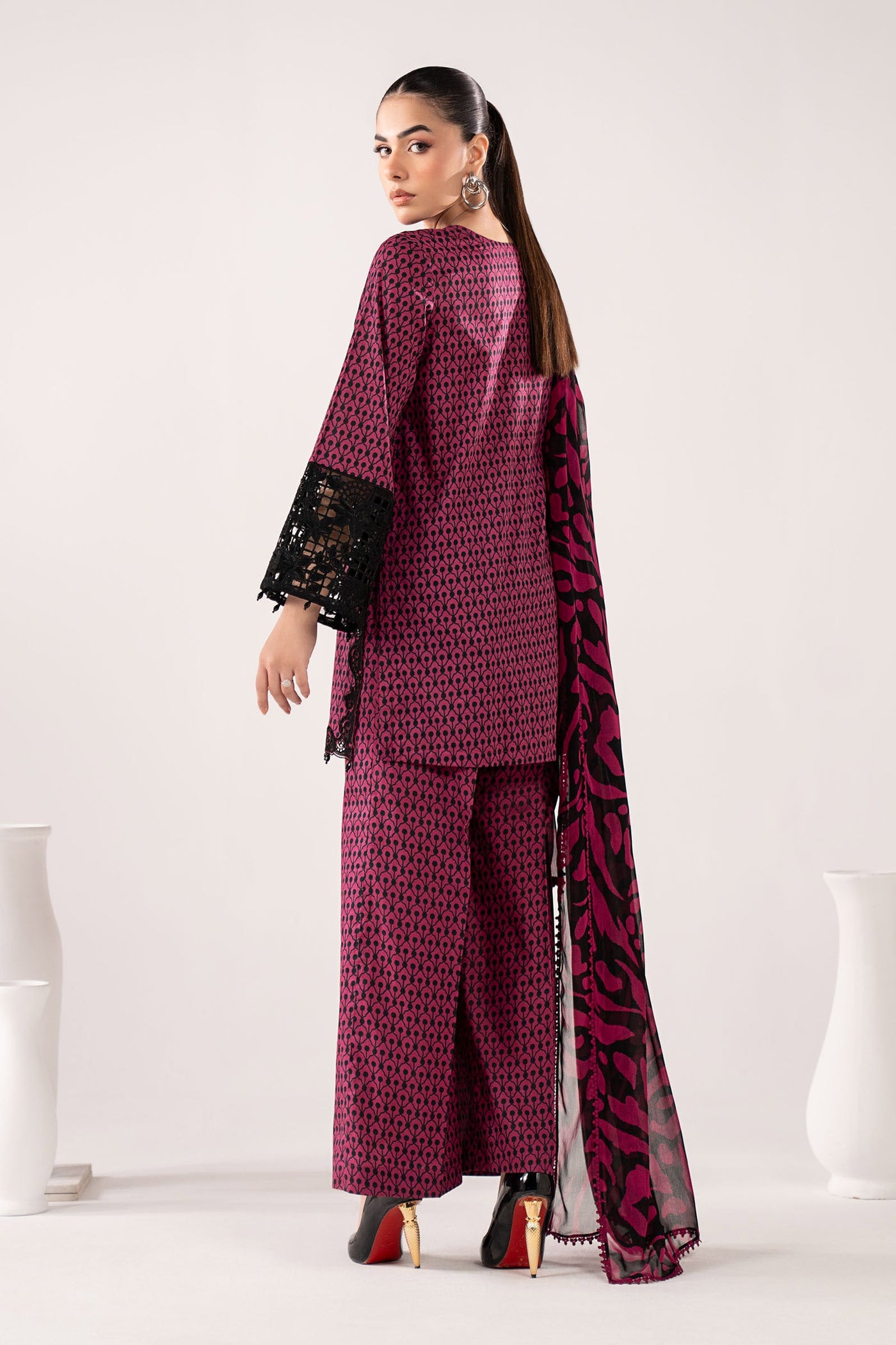 3 Piece Embroidered Lawn Suit