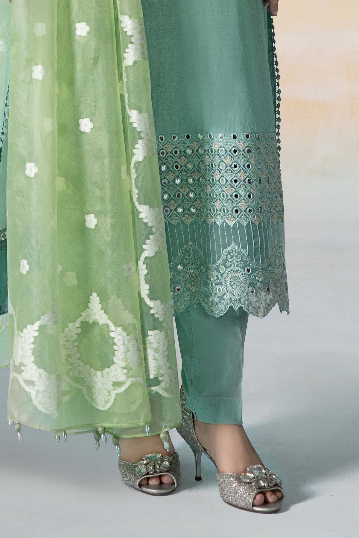 3 Piece Dyed Lawn Suit