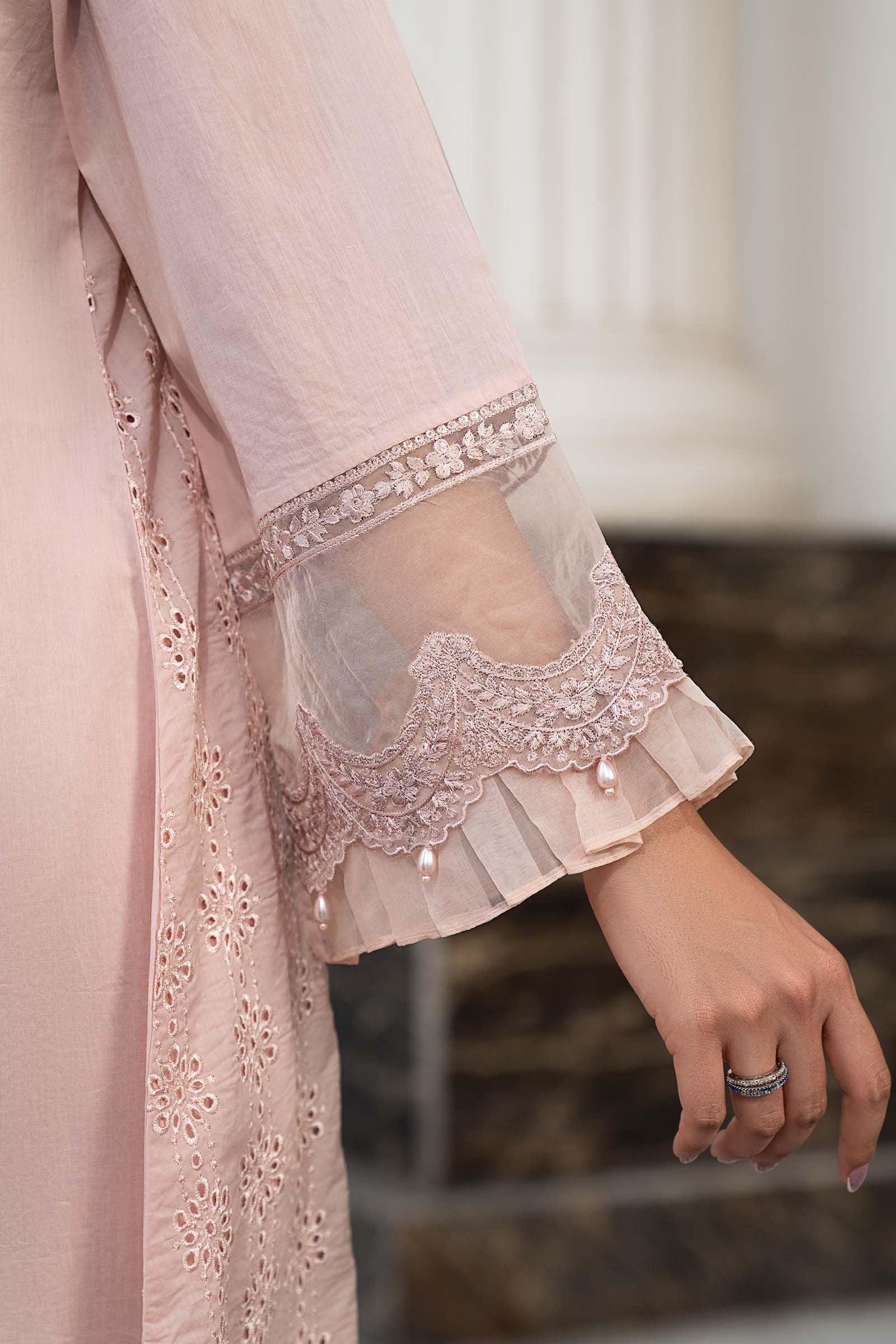 3 Piece Embroidered Lawn Suit