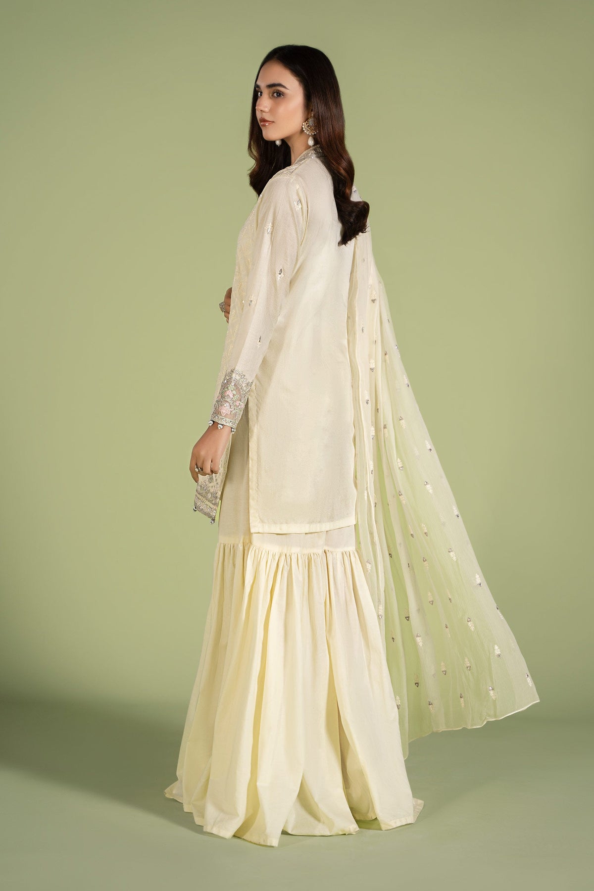 3 Piece Embroidered Lawn Suit