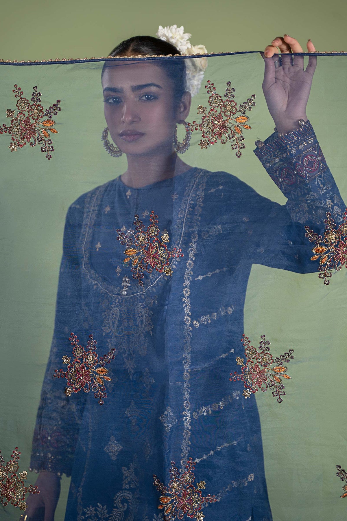 3 Piece Embroidered Jacquard Broshia Suit