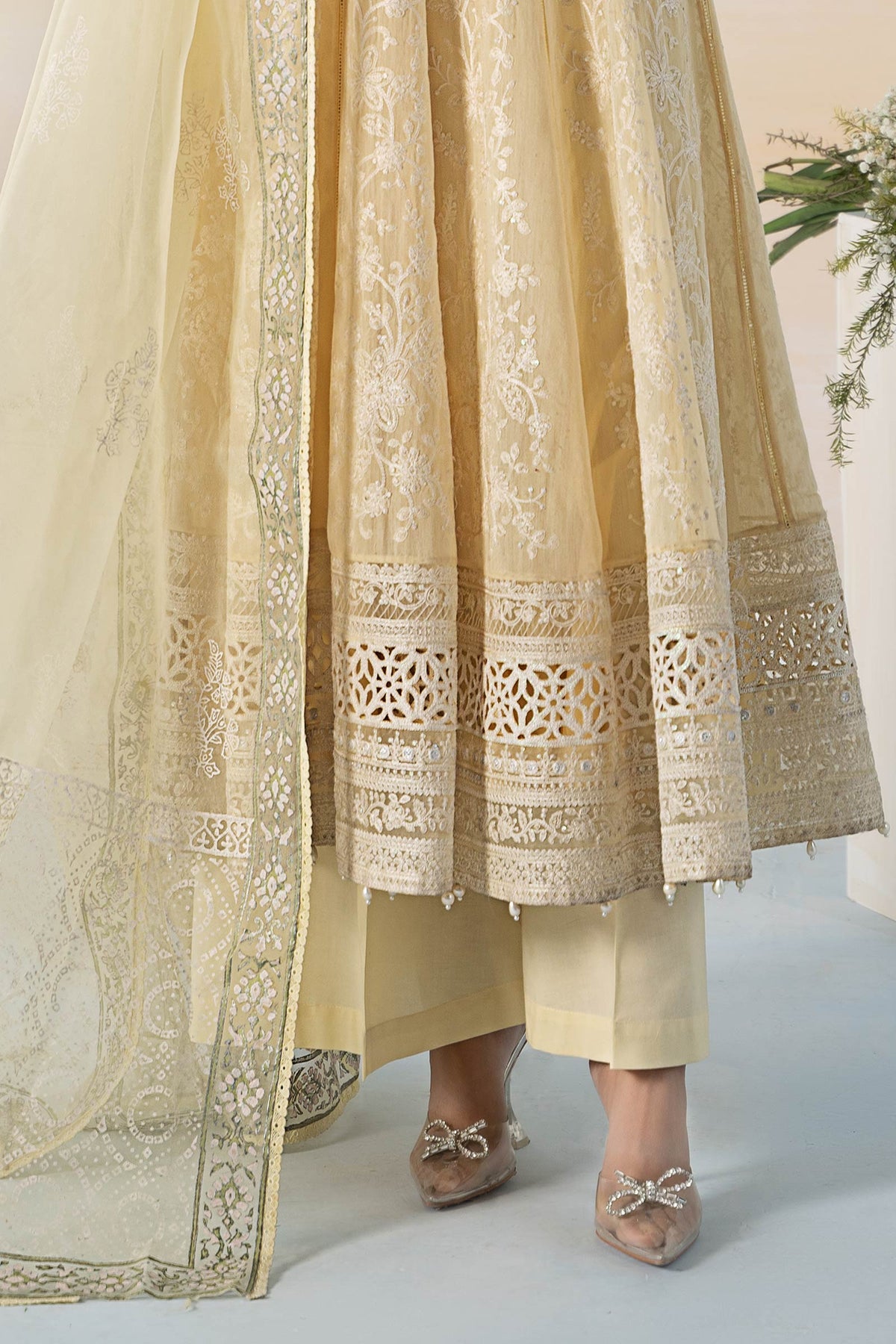 3 Piece Embroidered Lawn Suit