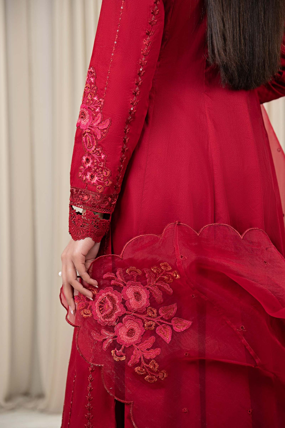3 Piece Embroidered Lawn Suit