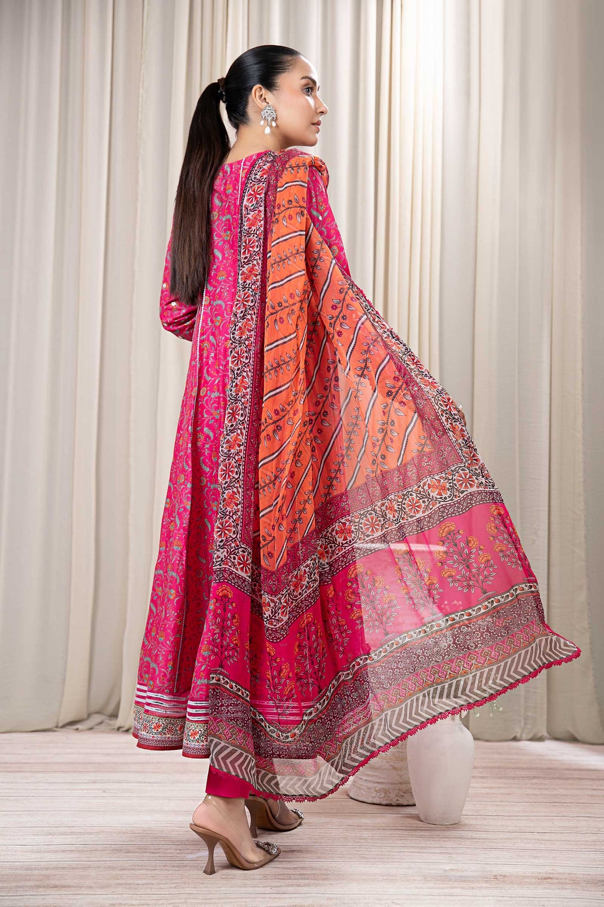 3 Piece Embroidered Lawn Suit