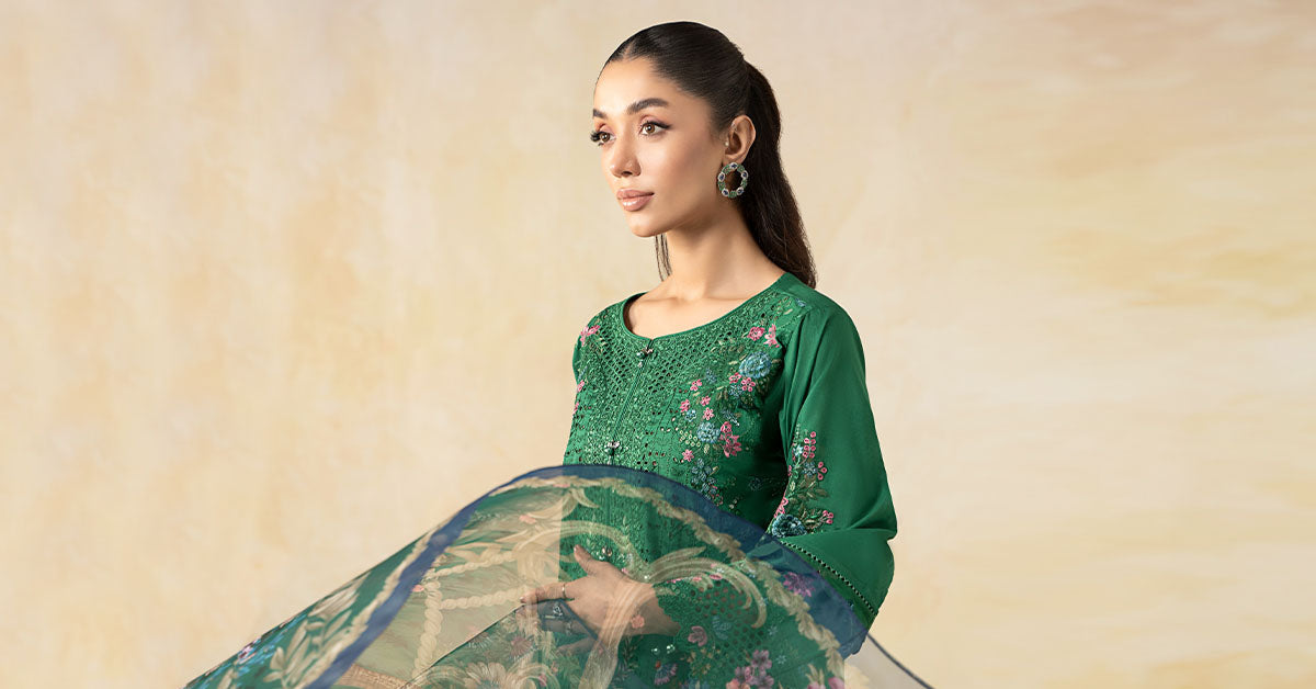 3 Piece Embroidered Lawn Suit