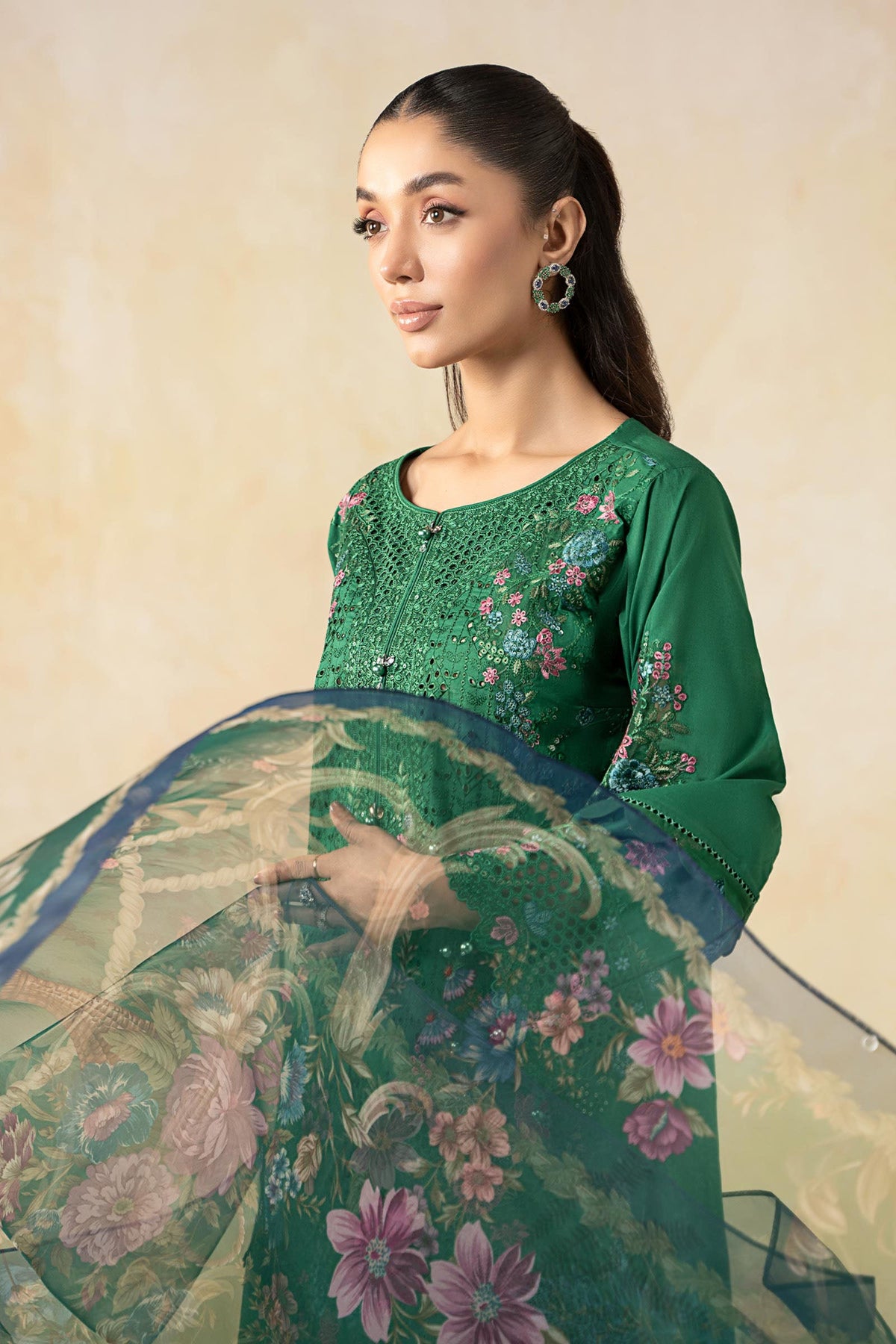3 Piece Embroidered Lawn Suit