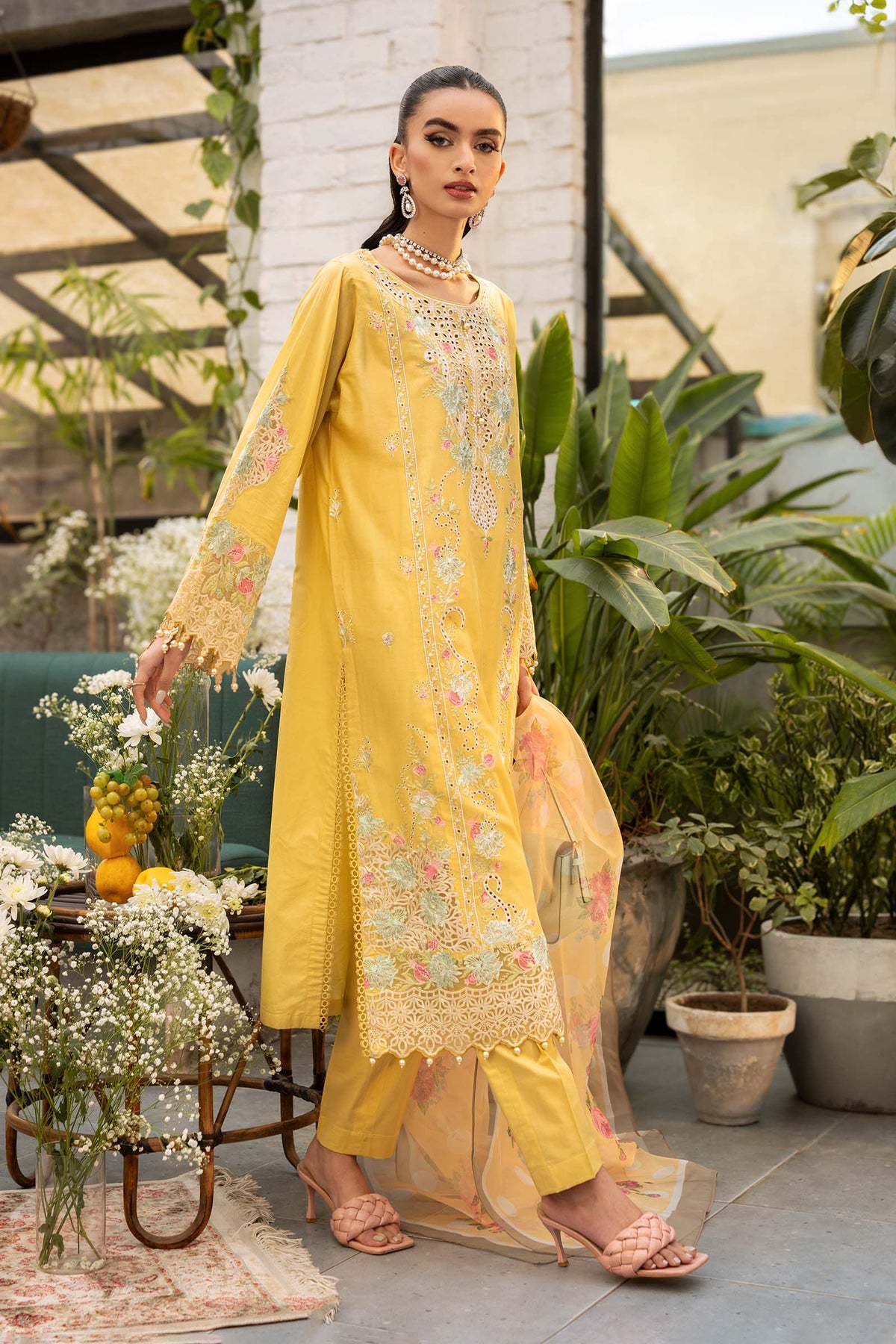 3 Piece Embroidered Lawn Suit