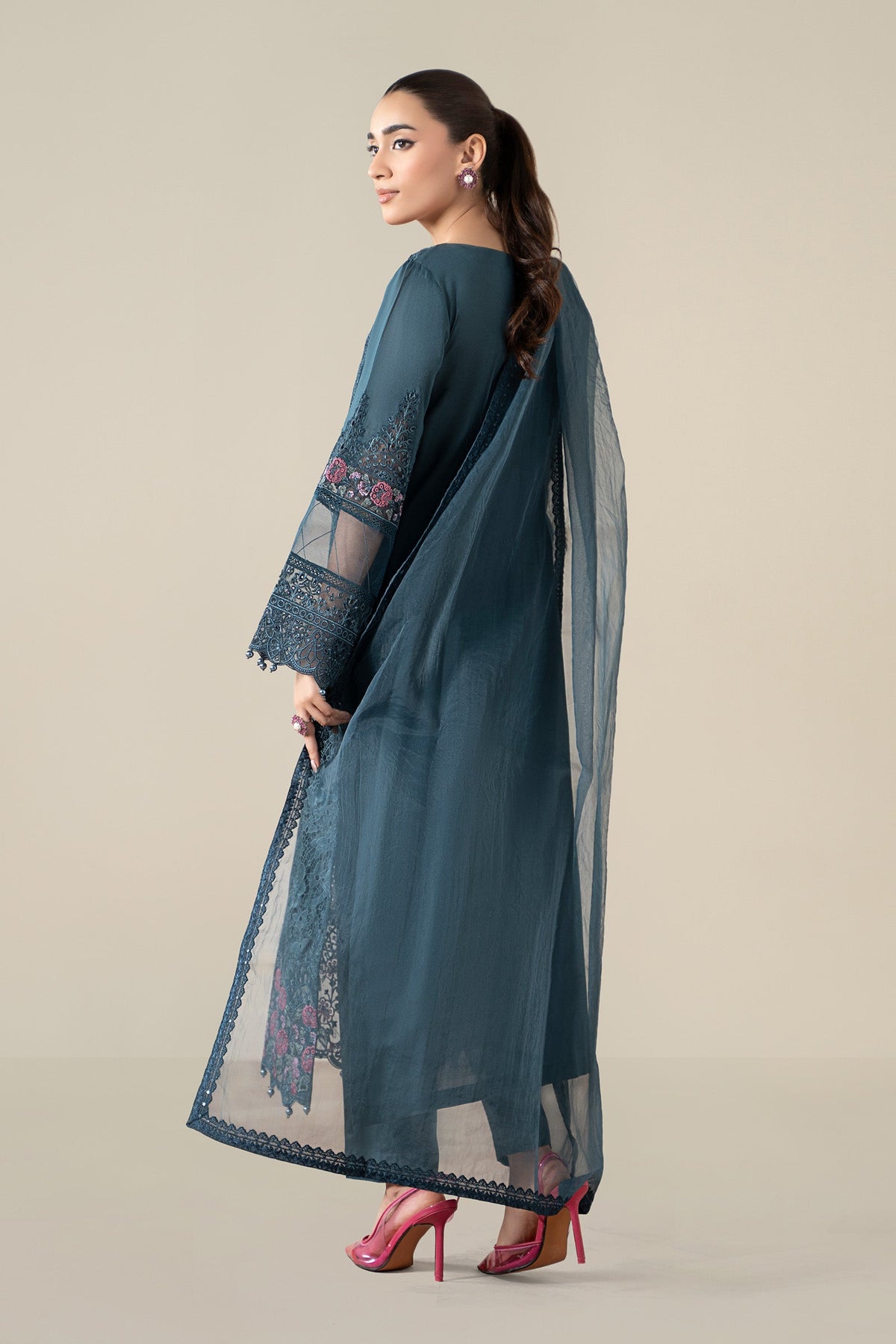 3 Piece Embroidered Lawn Suit