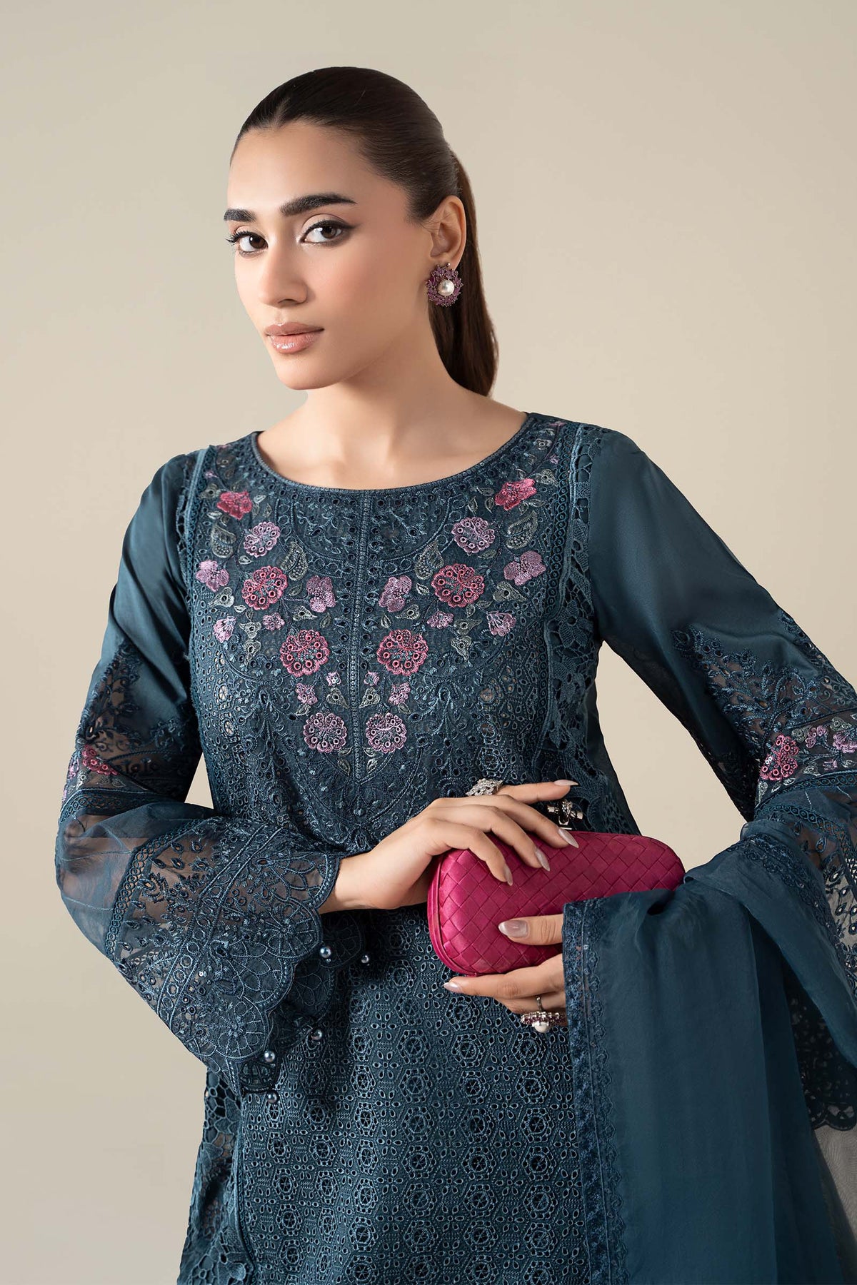 3 Piece Embroidered Lawn Suit