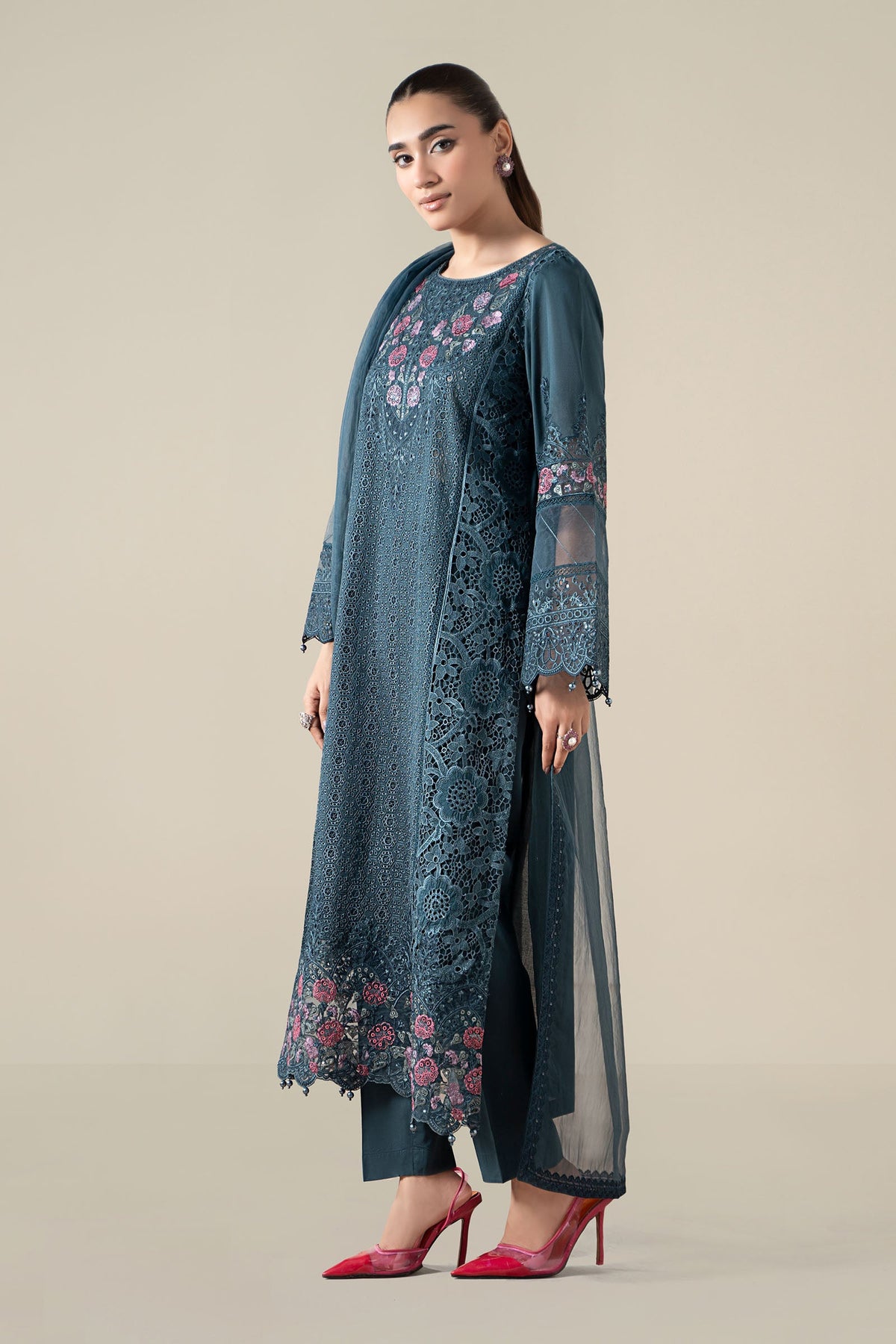 3 Piece Embroidered Lawn Suit