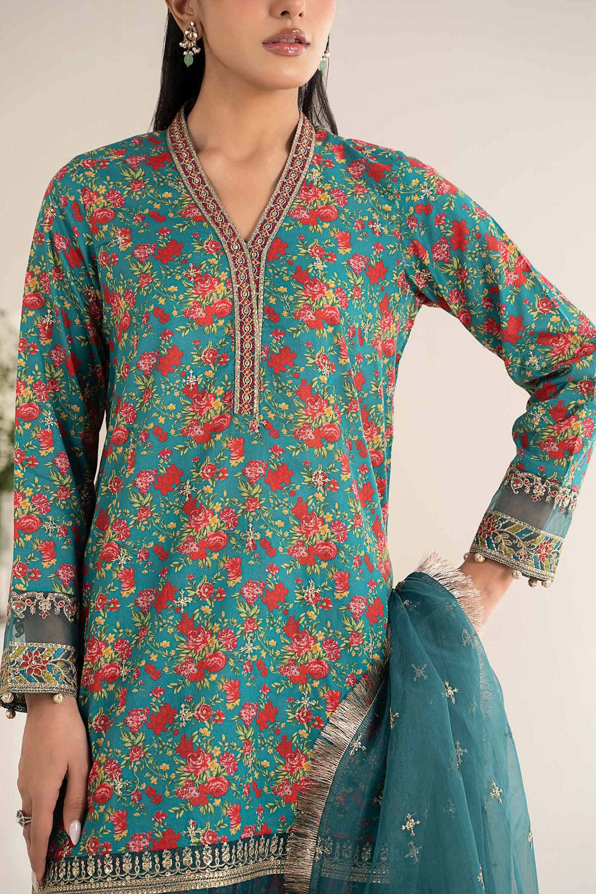 3 Piece Embroidered Lawn Suit