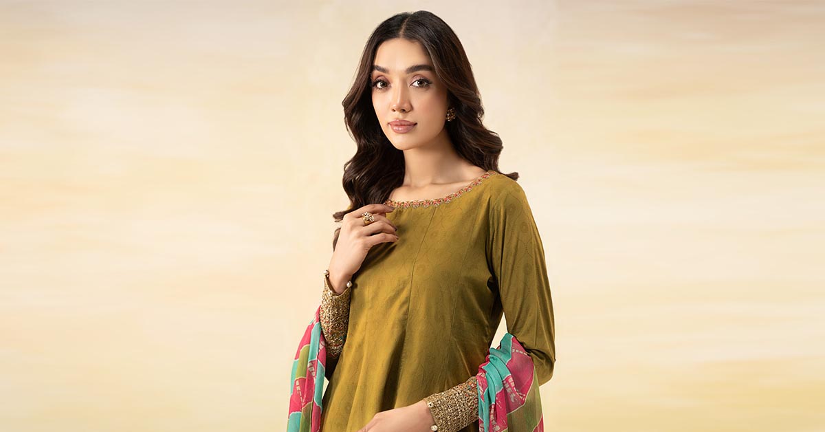 3 Piece Embroidered Self Jacquard Lawn Suit