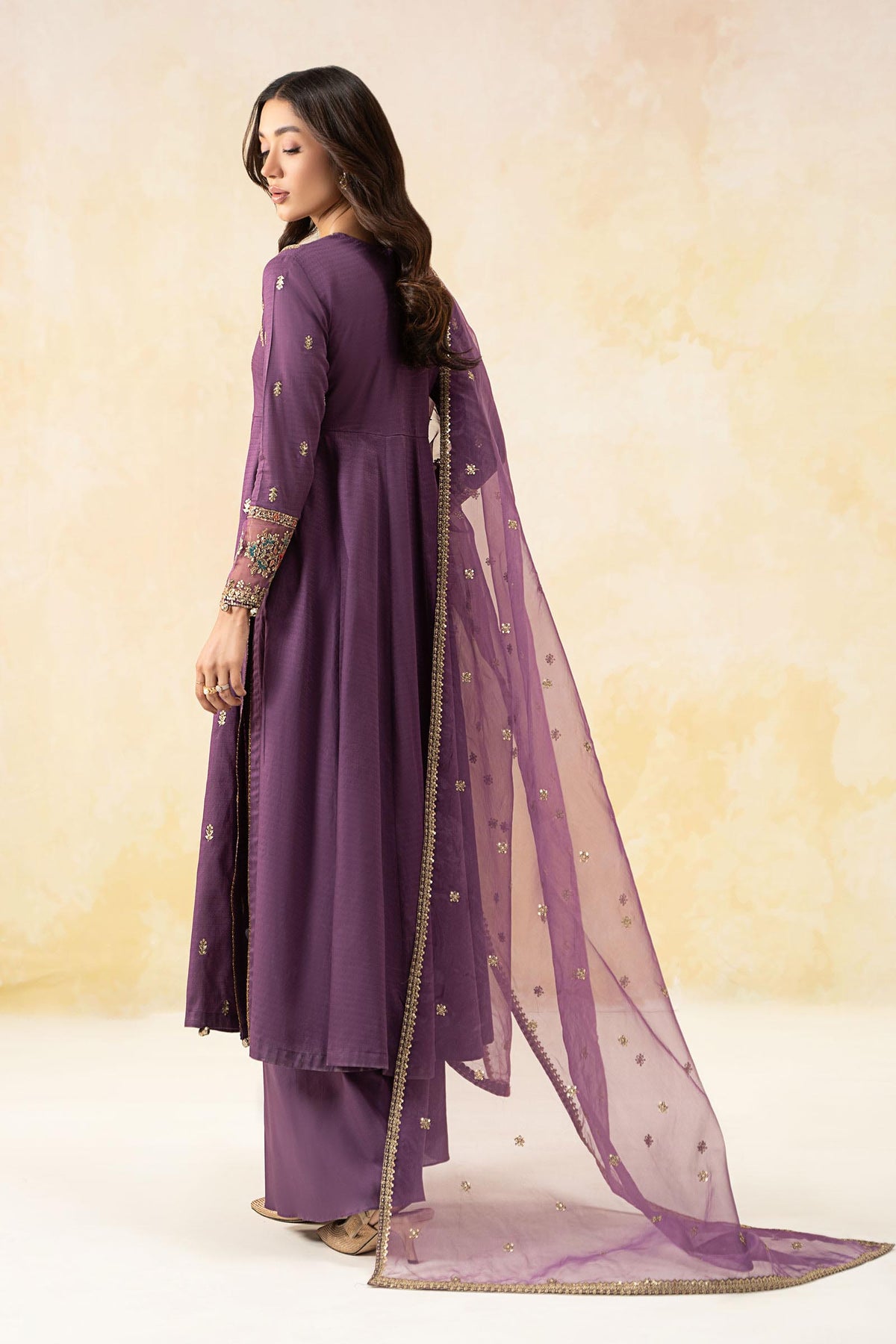 3 Piece Embroidered Lawn Suit