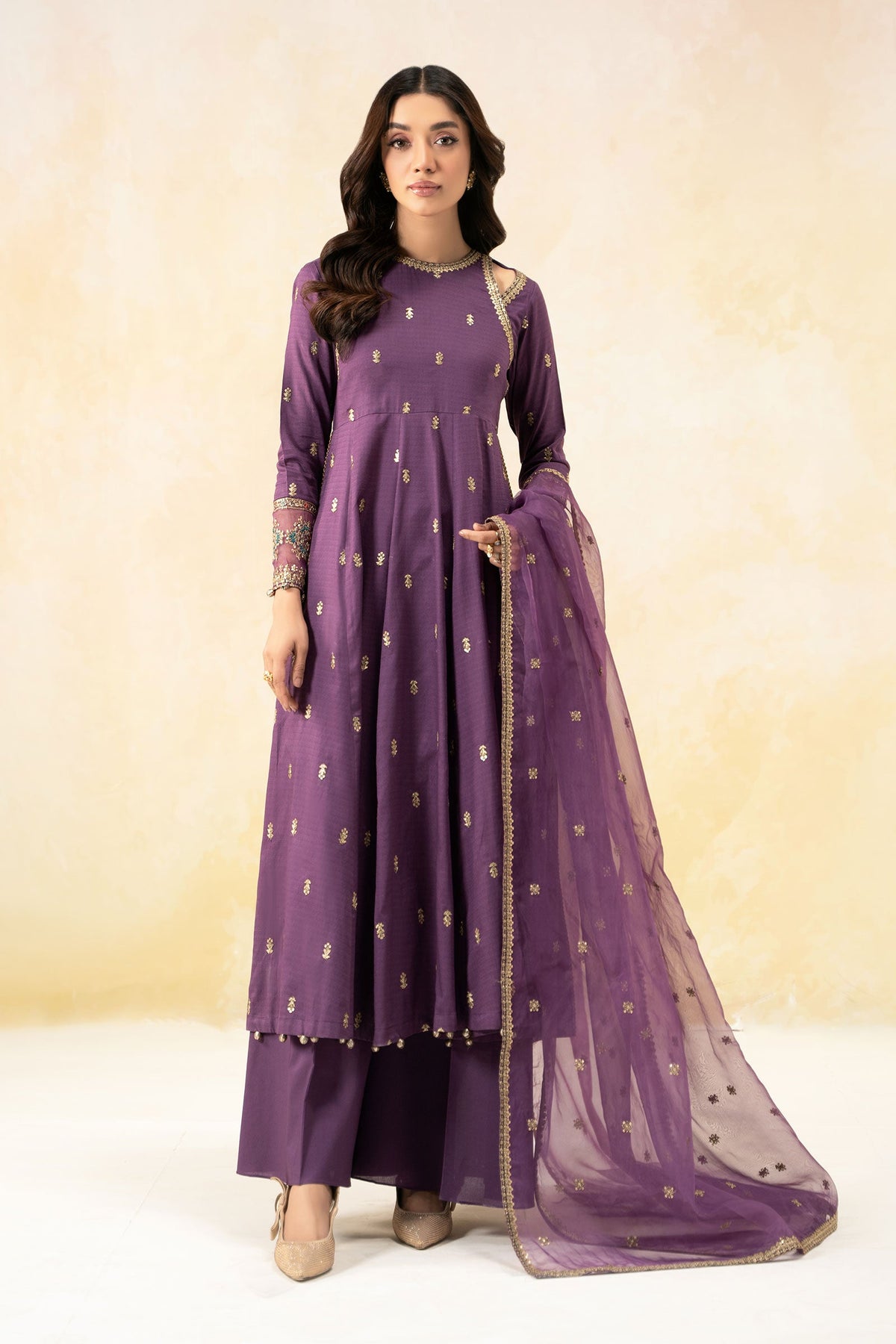 3 Piece Embroidered Lawn Suit