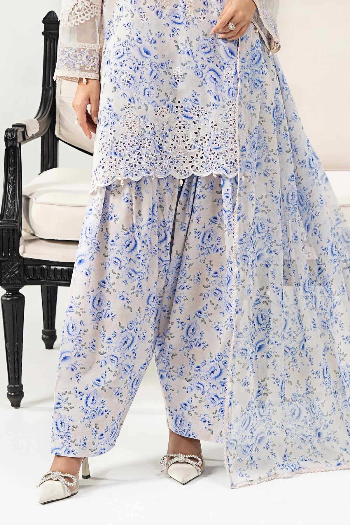 3 Piece Embroidered Lawn Suit - DWF36R1-ESM-PFW