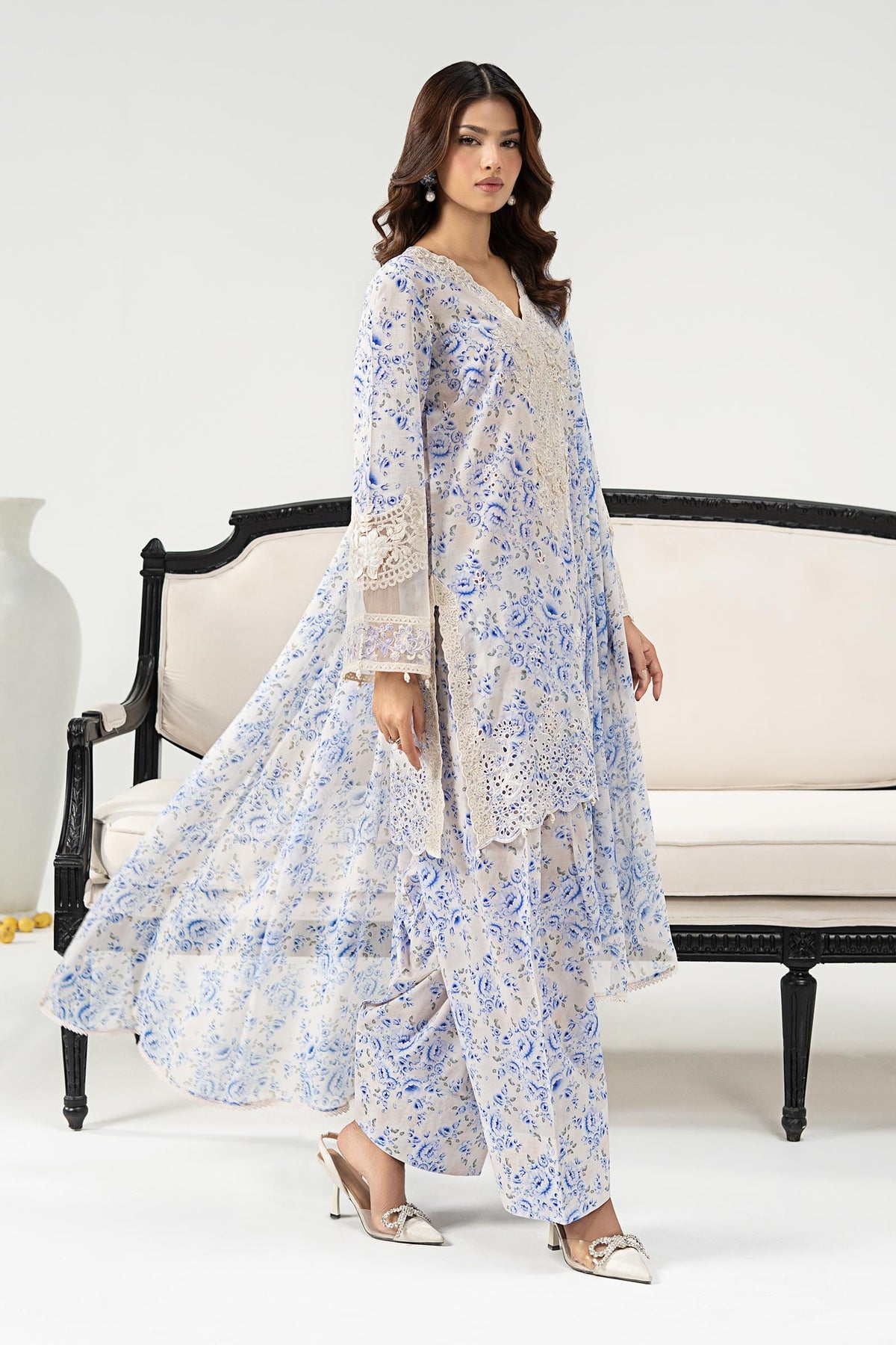 3 Piece Embroidered Lawn Suit - DWF36R1-ESM-PFW