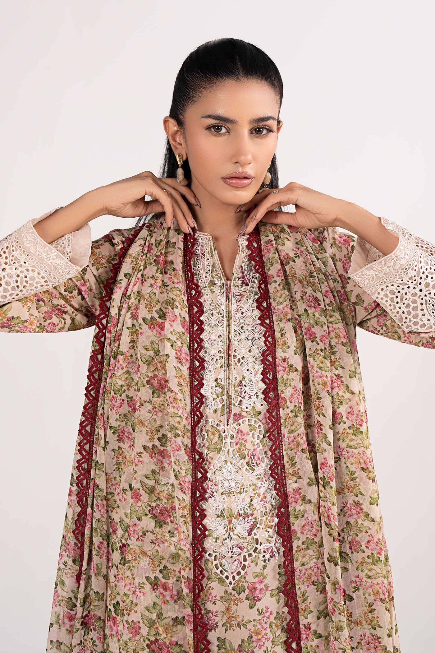 3 Piece Embroidered Lawn Suit