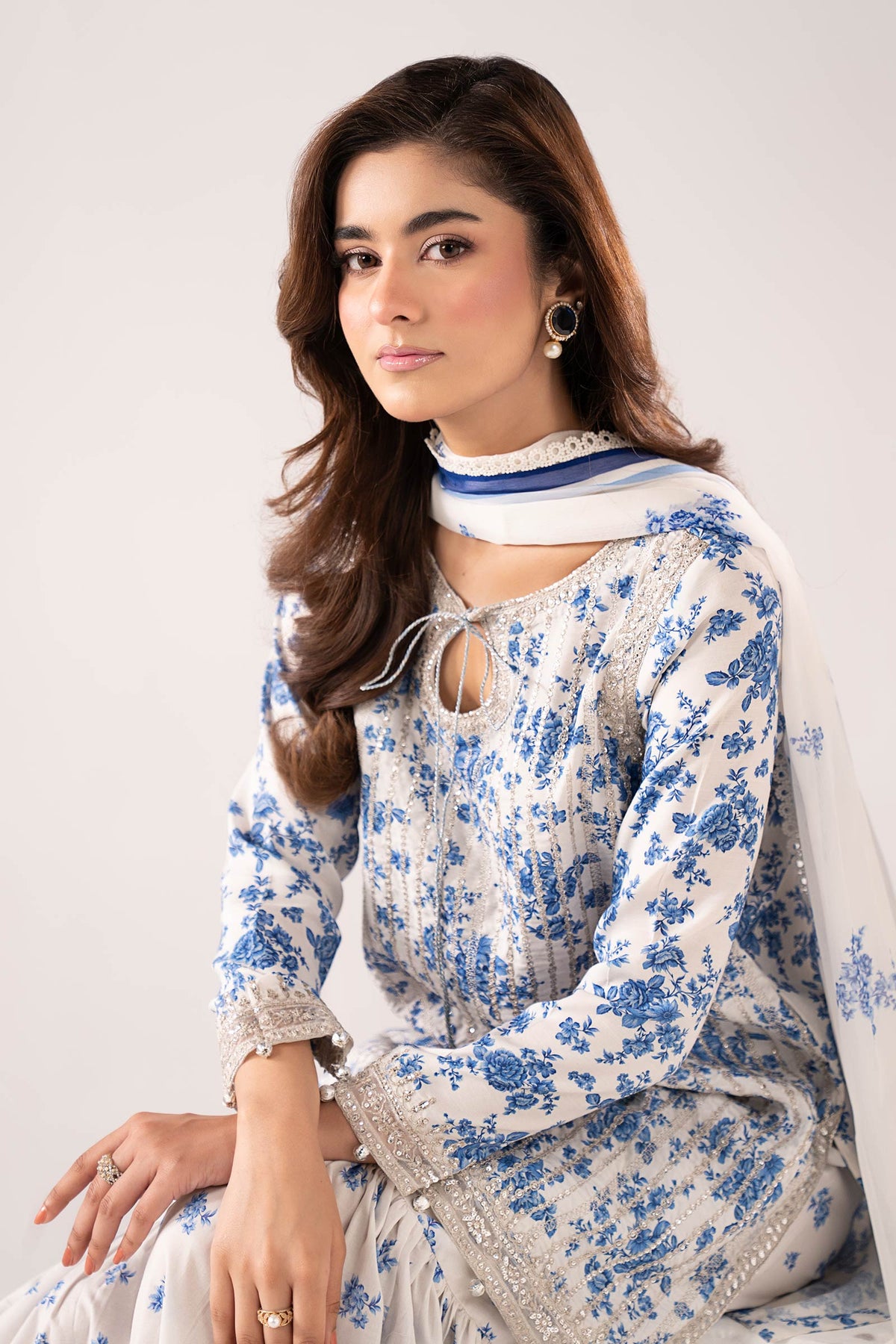 3 Piece Embroidered Lawn Suit - DW26200-ESM-BLU