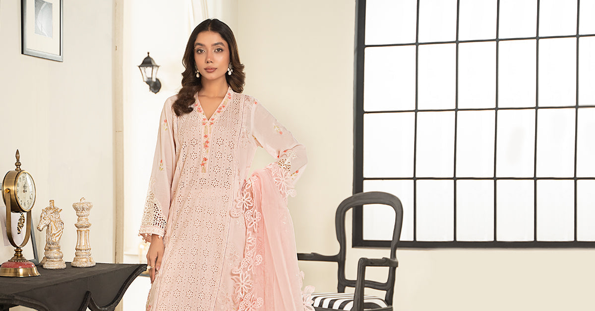 3 Piece Embroidered Lawn Suit