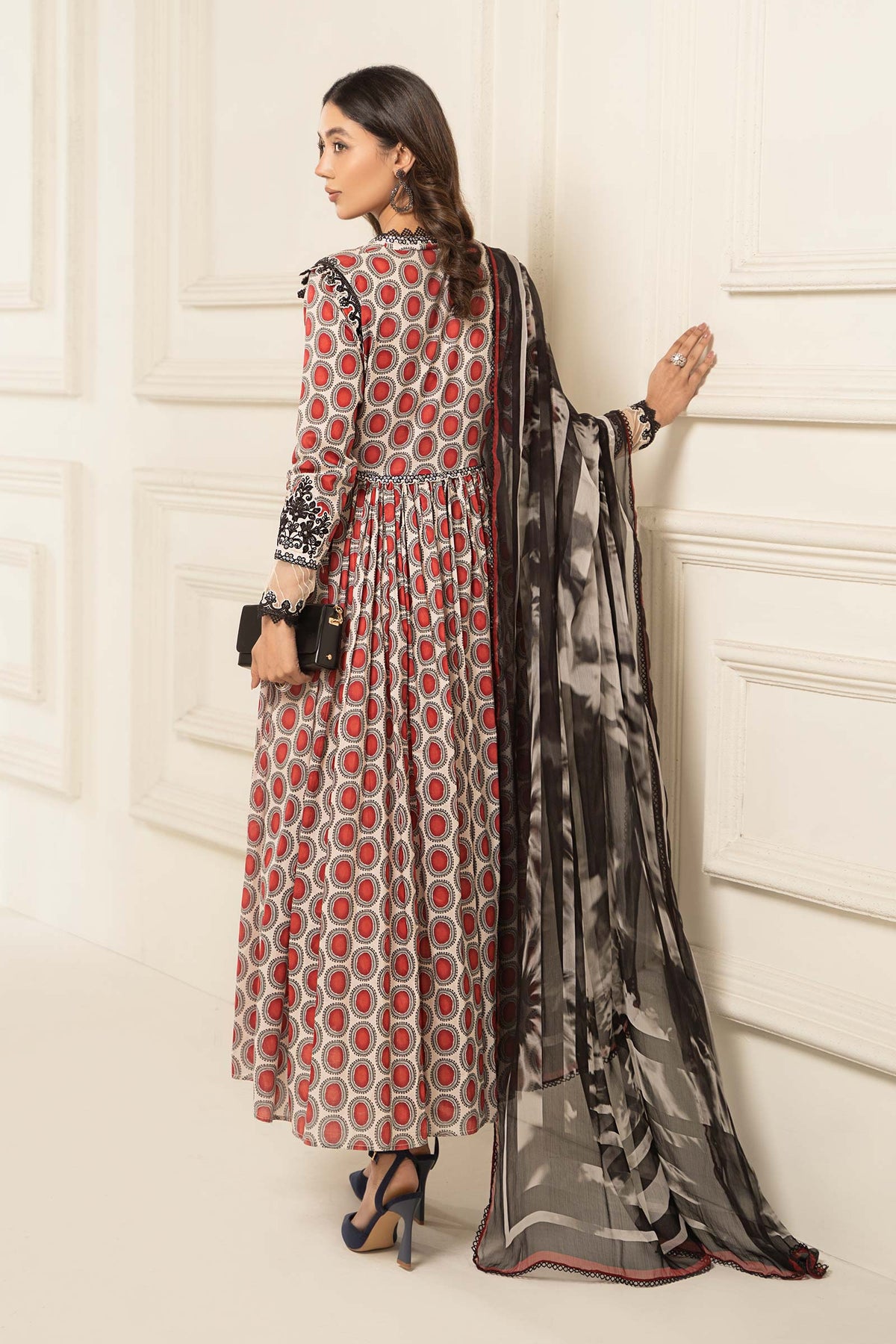 3 Piece Printed Lawn Suit