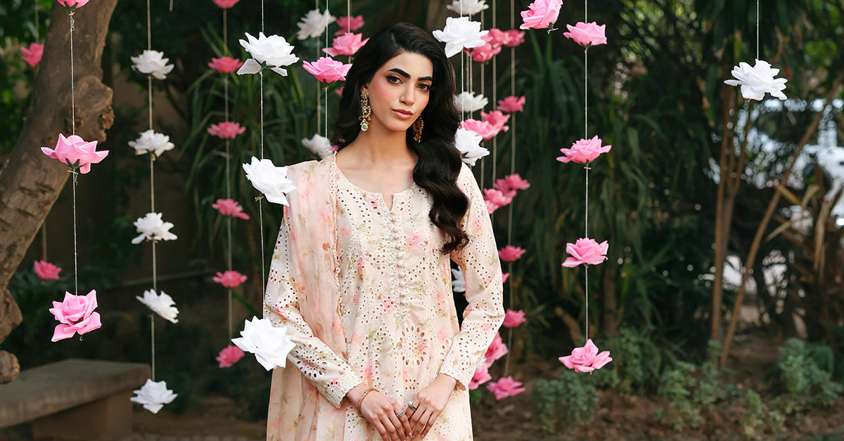 3 Piece Embroidered Lawn Suit