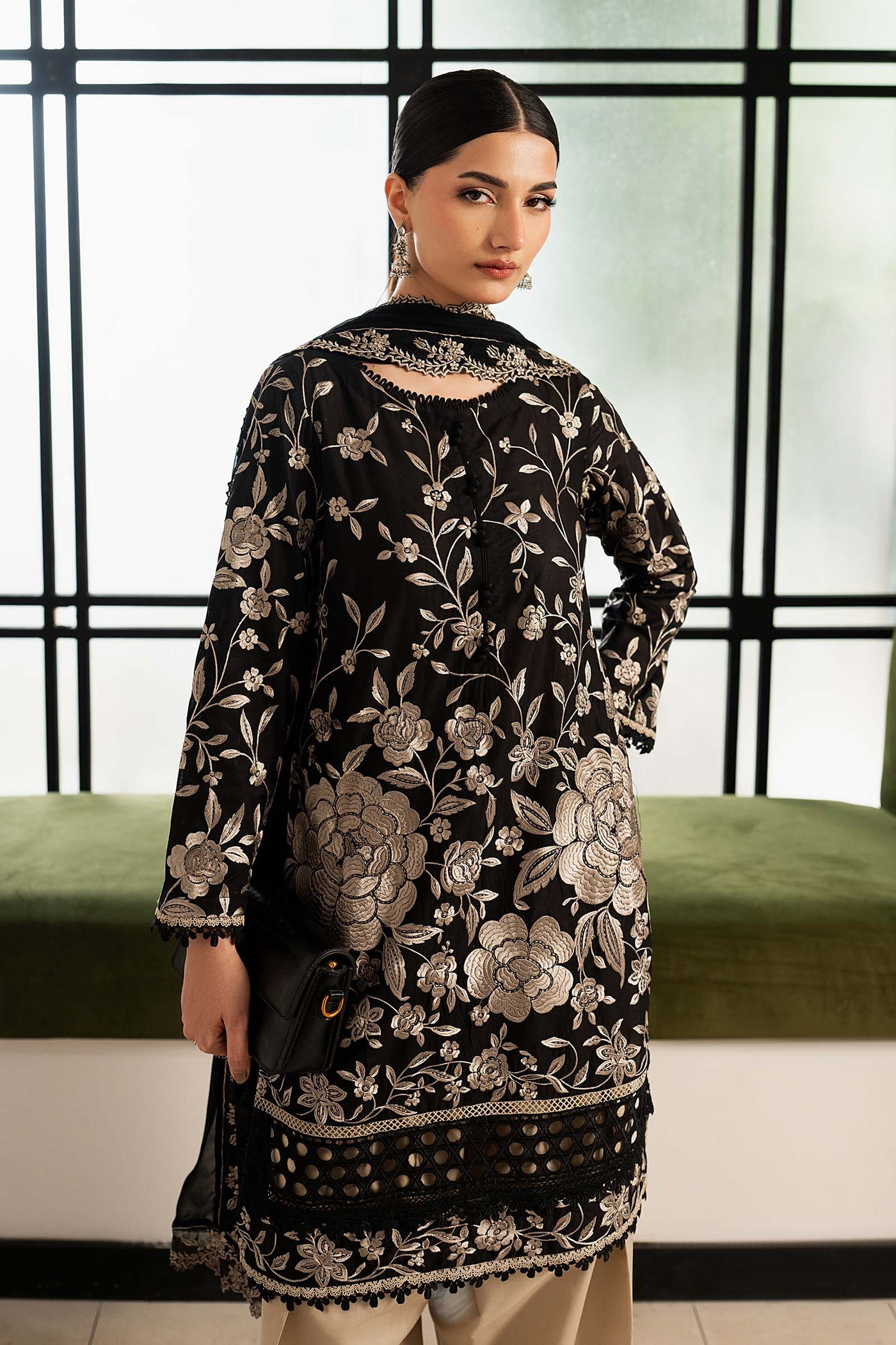 3 Piece Embroidered Lawn Suit