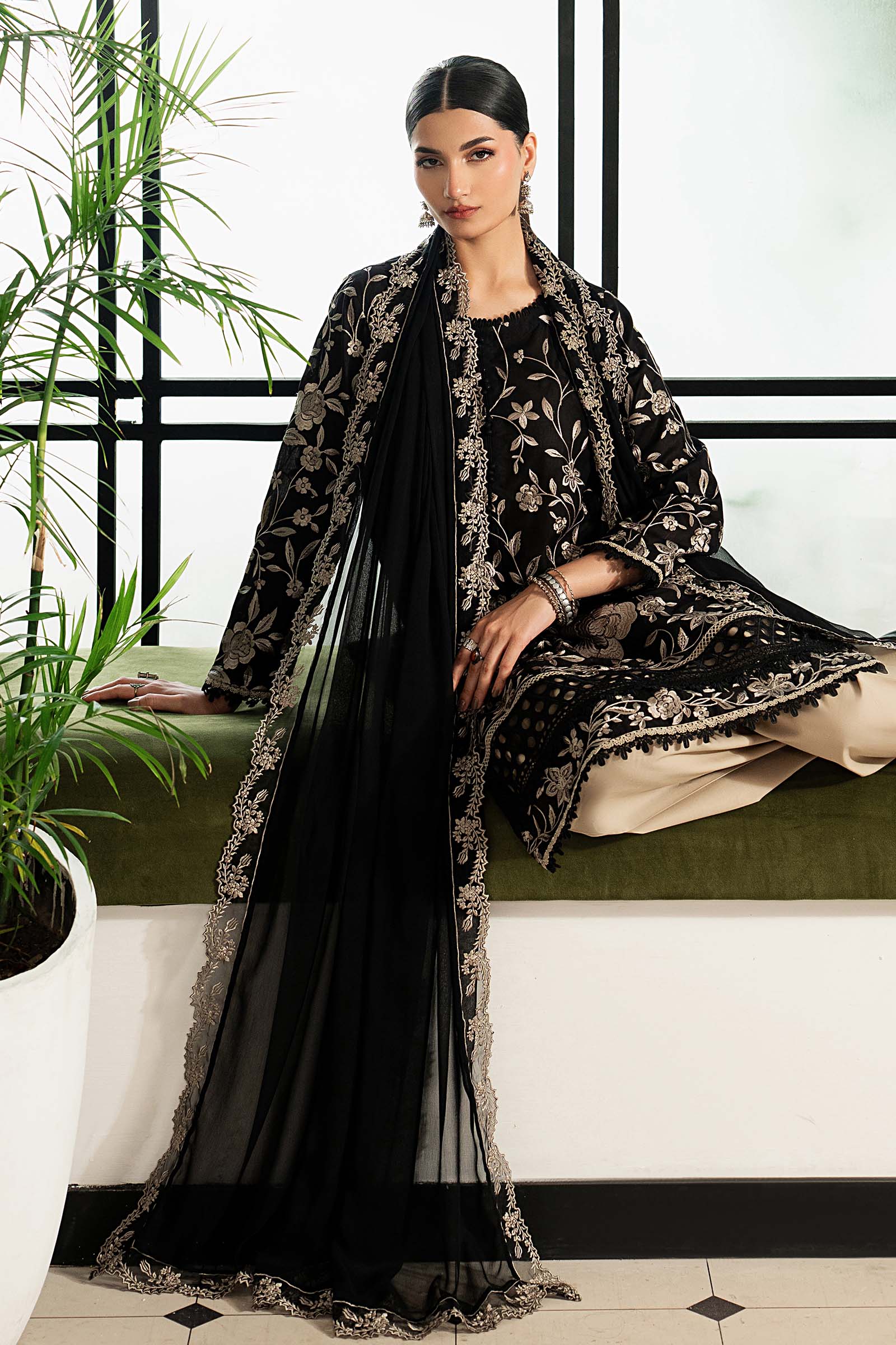 3 Piece Embroidered Lawn Suit