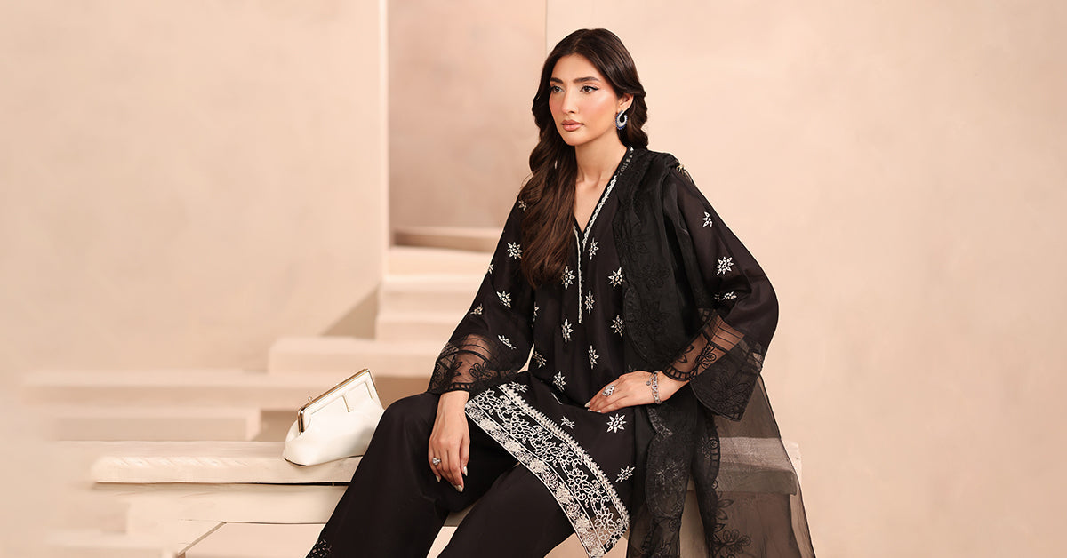 3 Piece Embroidered Lawn Suit