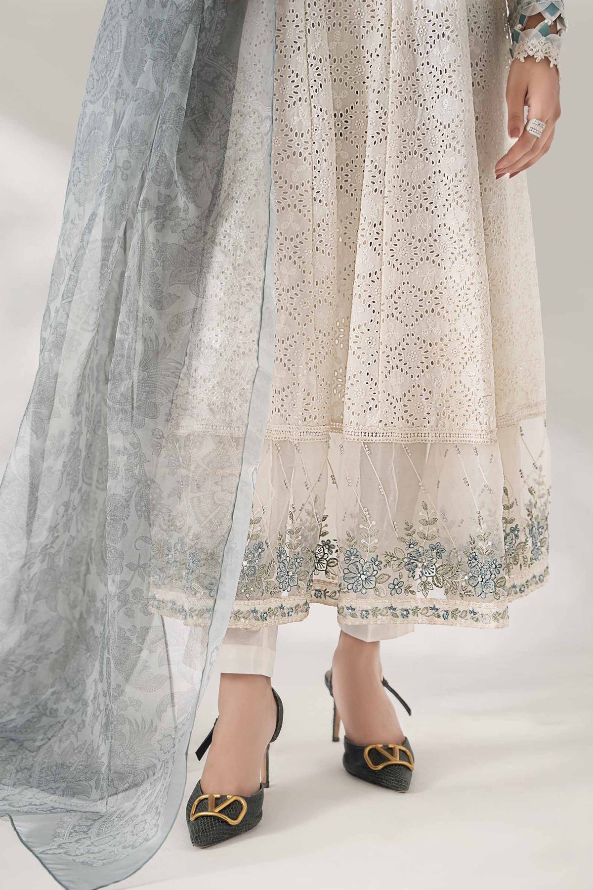 3 Piece Embroidered Net Suit