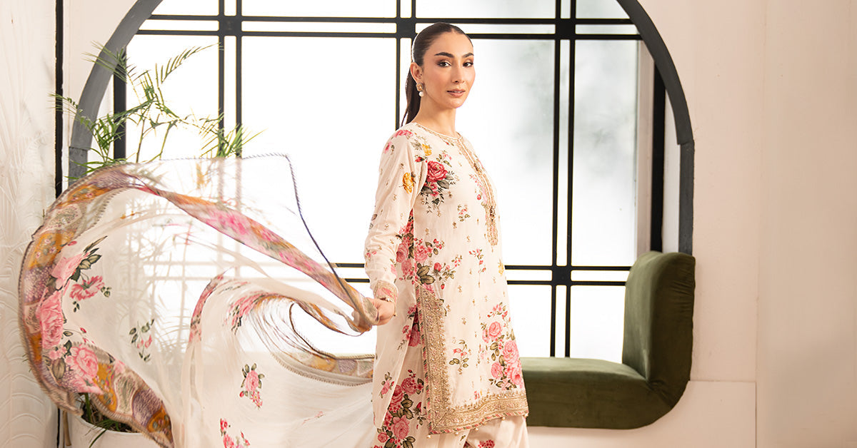 3 Piece Embroidered Lawn Suit