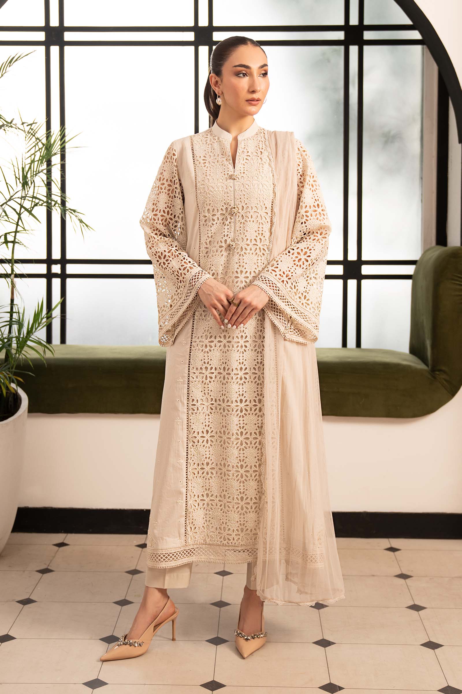 3 Piece Embroidered Lawn Suit