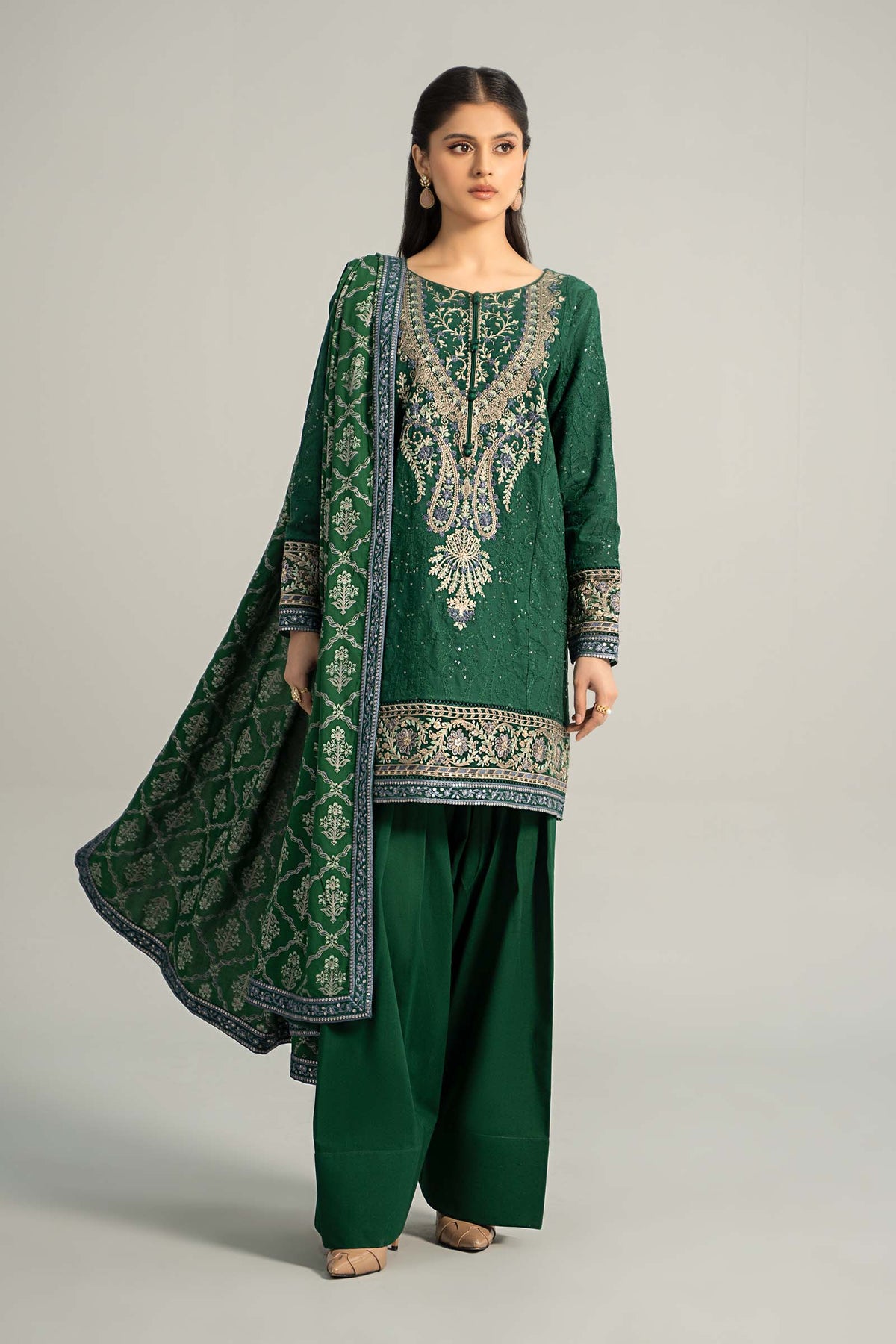3 Piece Embroidered Khaddar Suit