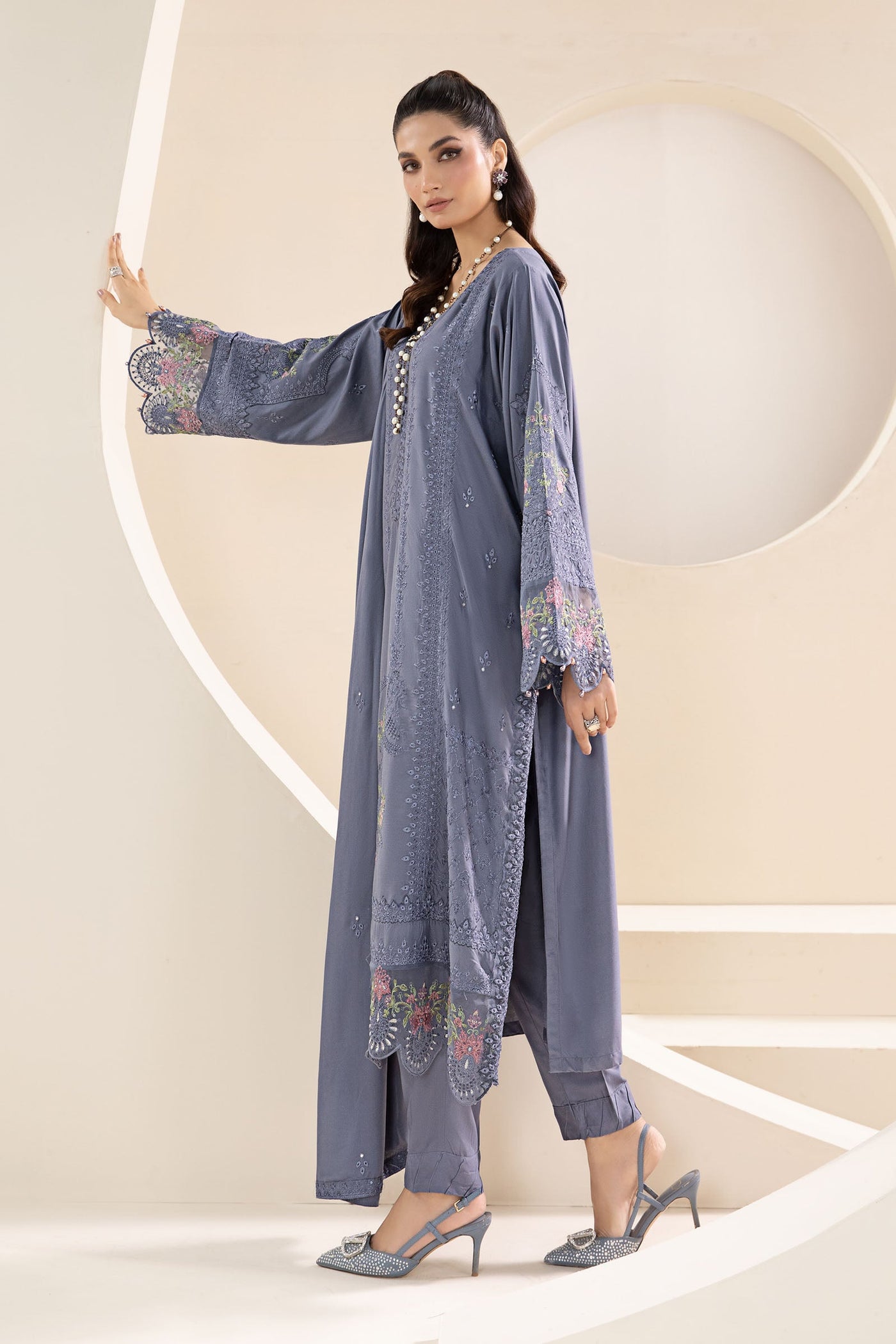 Embroidered Organza Dupatta (as Shown)