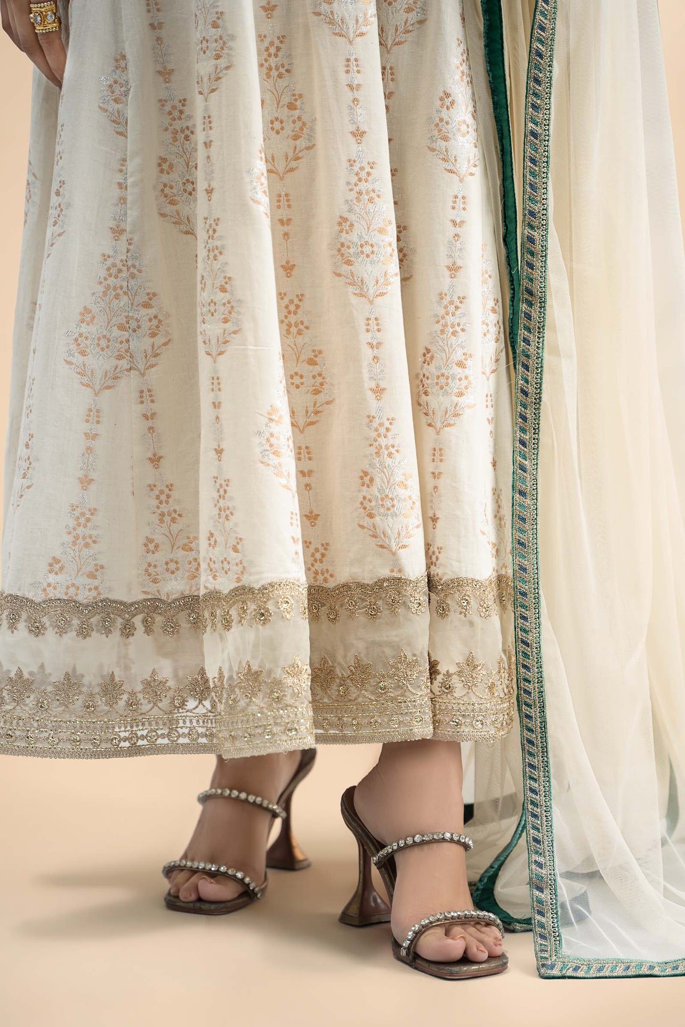 Embroidered Organza Dupatta (as Shown)