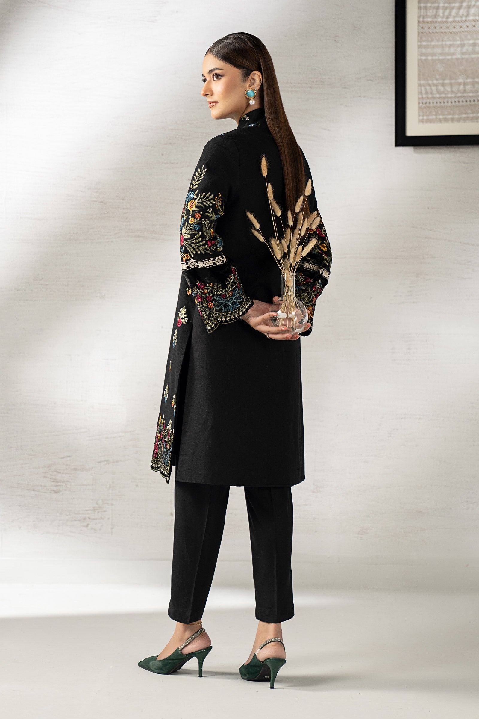 3 Piece Embroidered Khaddar Suit