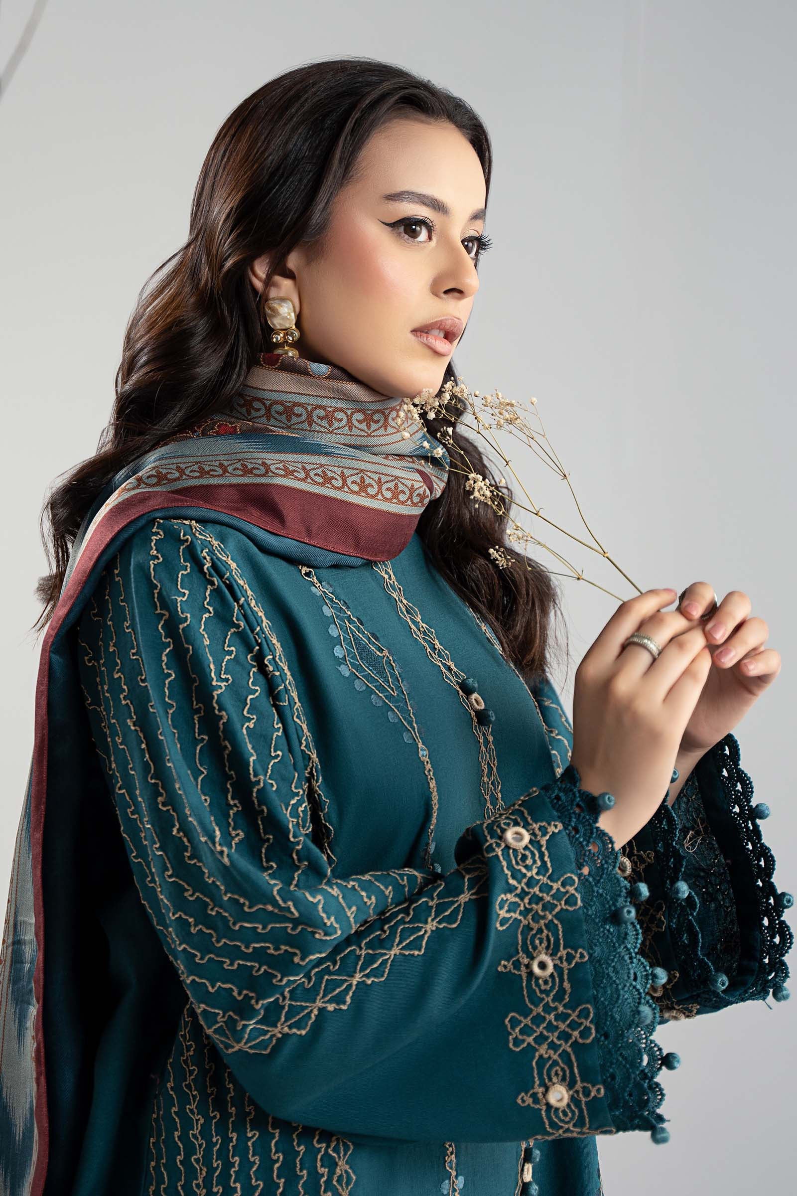 3 Piece Embroidered Khaddar Suit