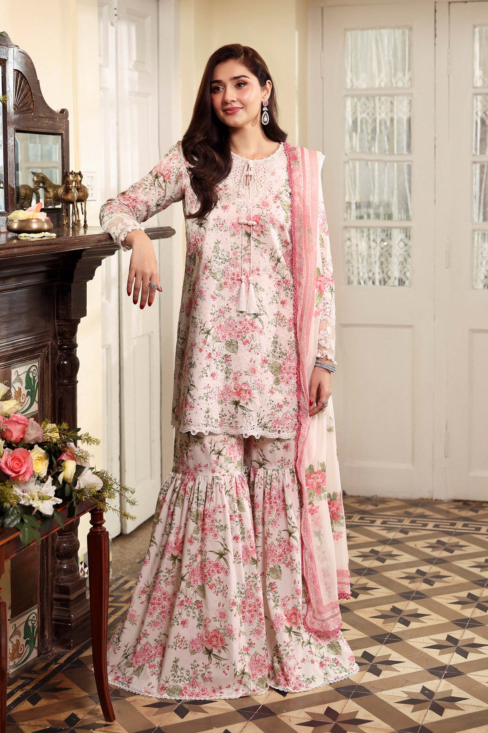 Shoot Stitched Luxe Eid Schiffli Laserkari '26 - D1-A - Style B