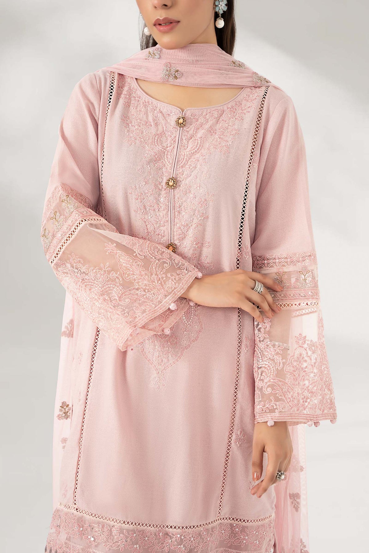 3 Piece Embroidered Lawn Suit